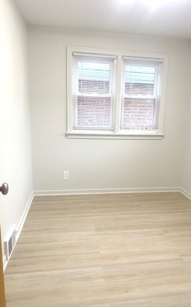 3304 N Paris Avenue, Chicago, IL 60634