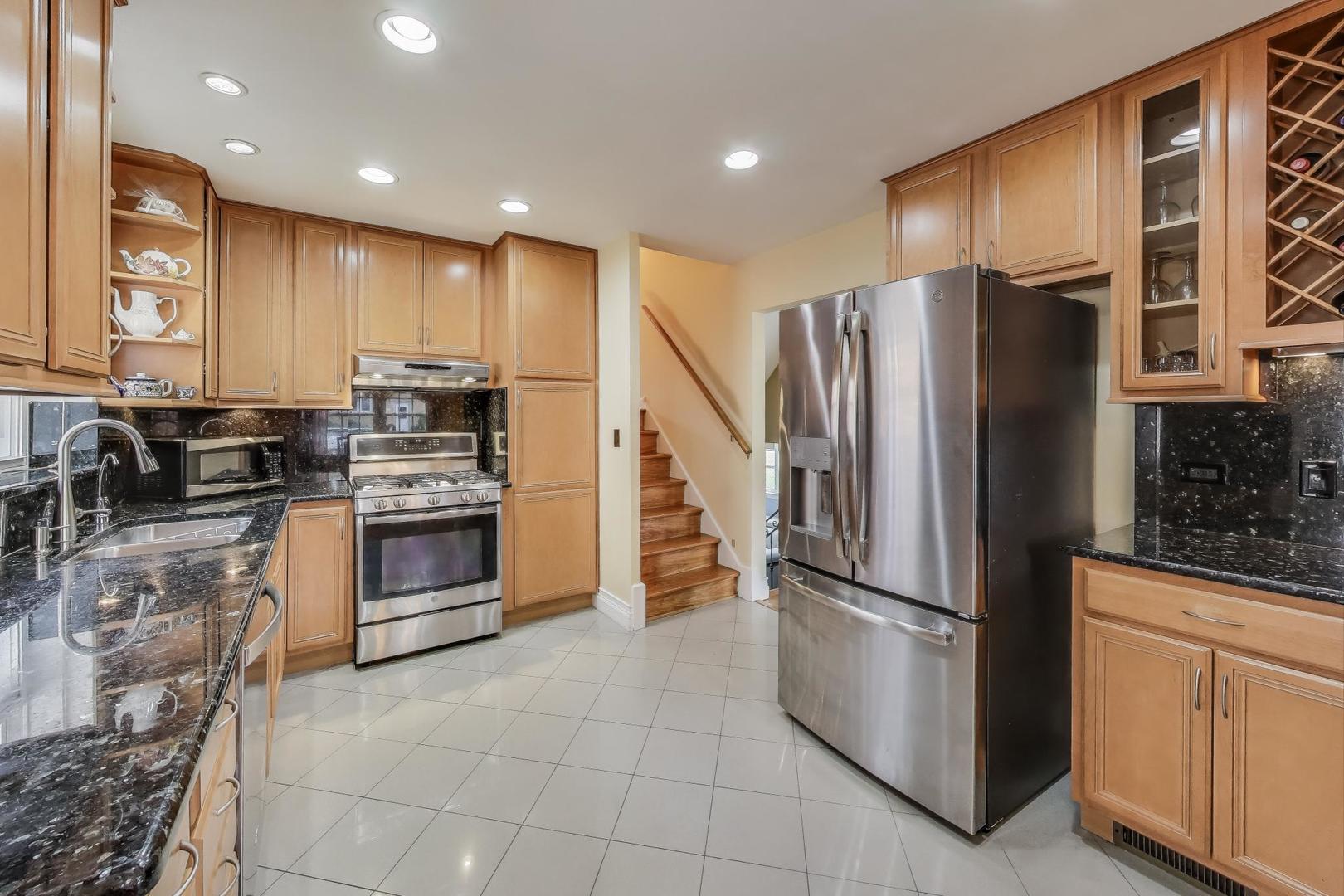 8141 Kenneth Avenue, Skokie, IL 60076