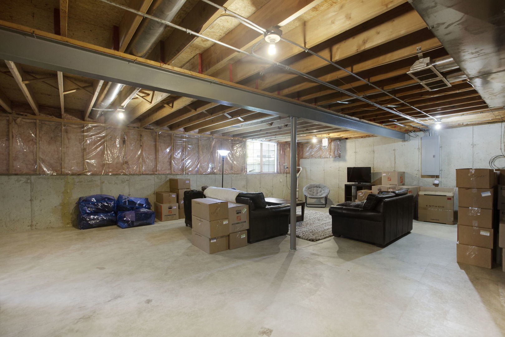 464 N Crooked Lake Lane, Lindenhurst, IL 60046