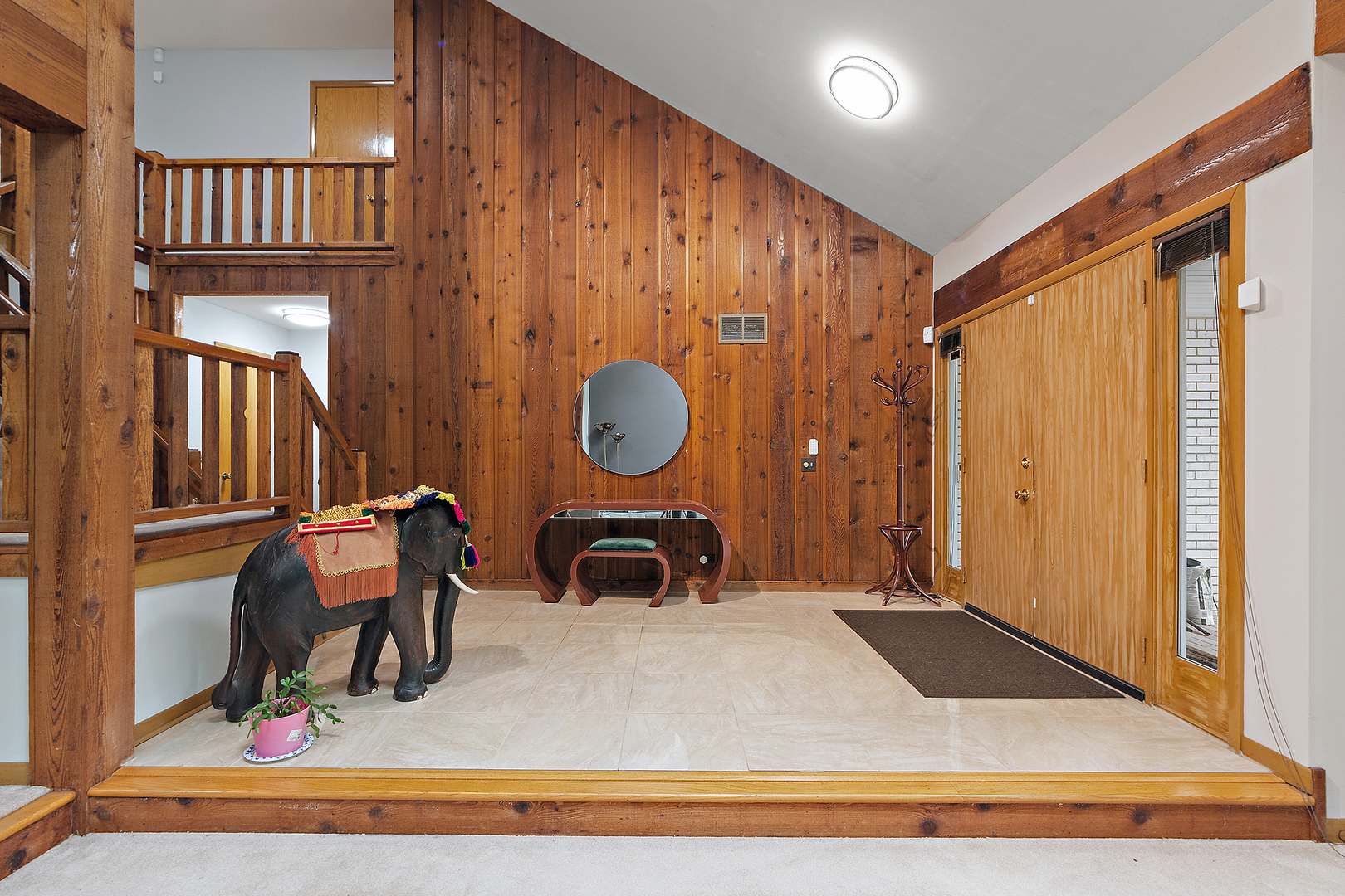 1935 Green Trails Drive, Lisle, IL 60532