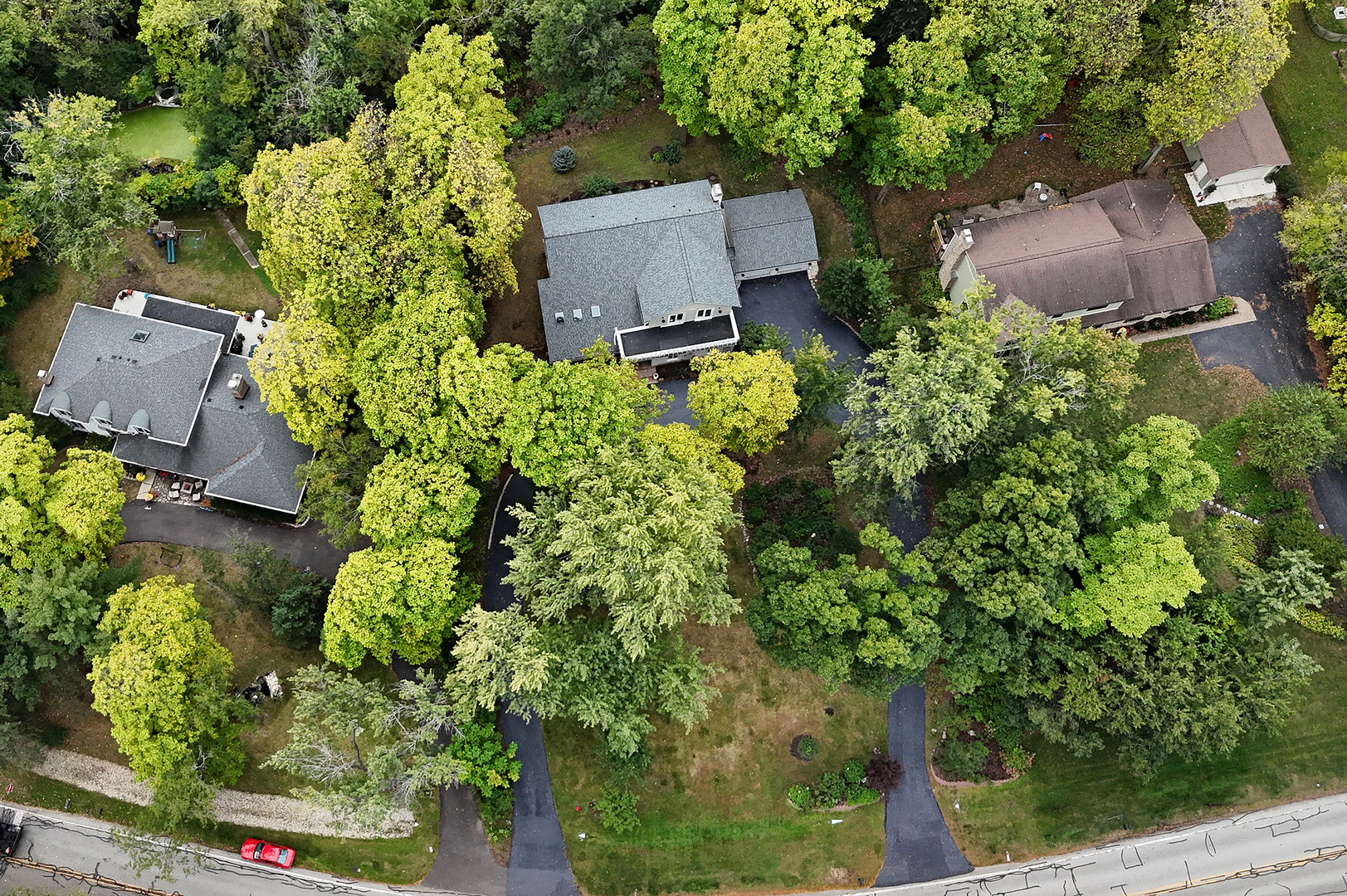 1935 Green Trails Drive, Lisle, IL 60532