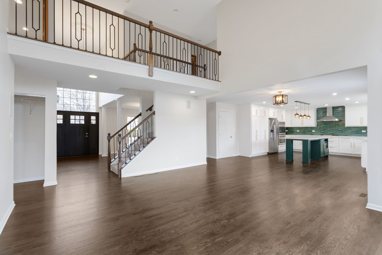 537 Arbor Lane, Oswego, IL 60543