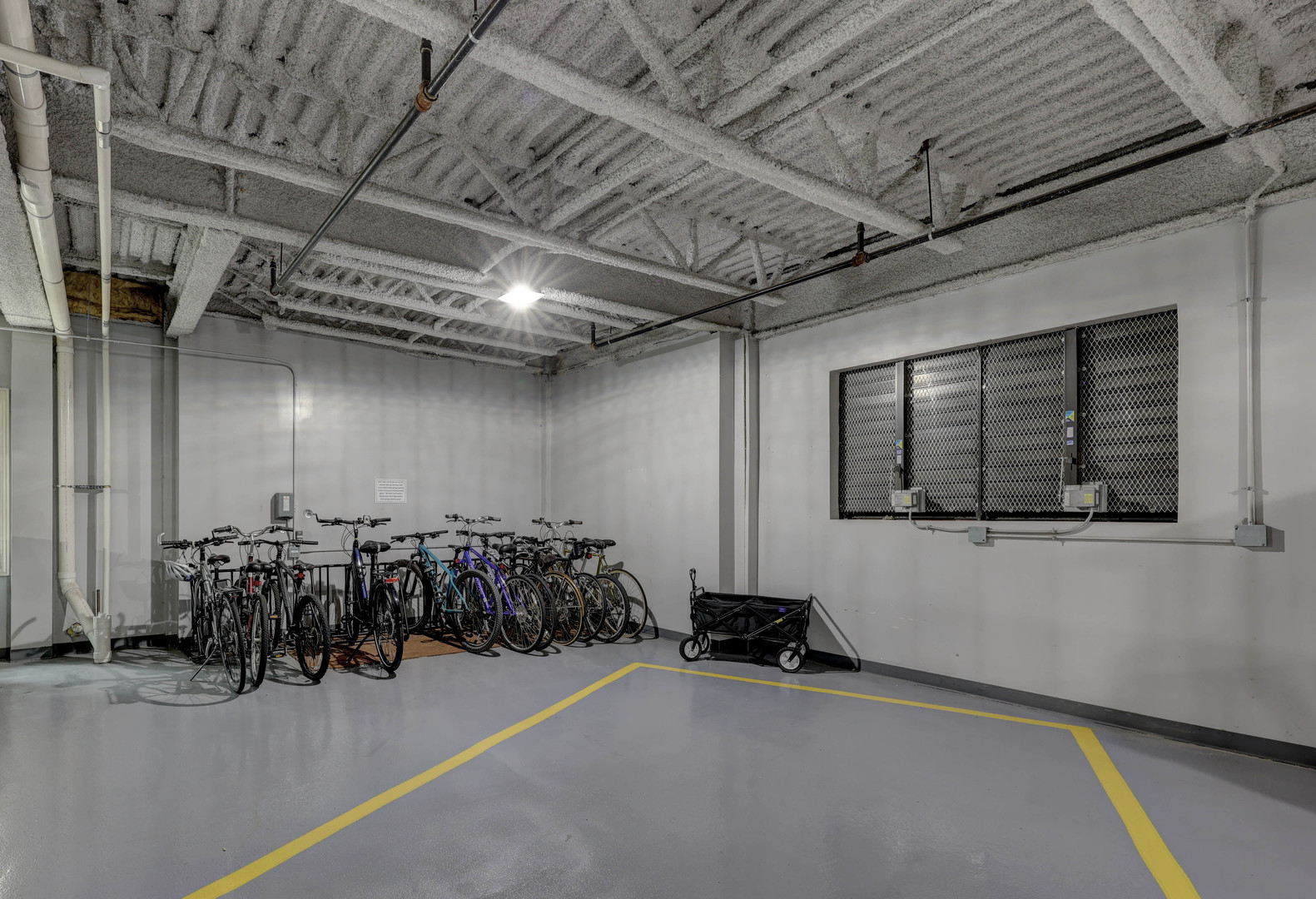 4929 Forest Avenue #4F, Downers Grove, IL 60515