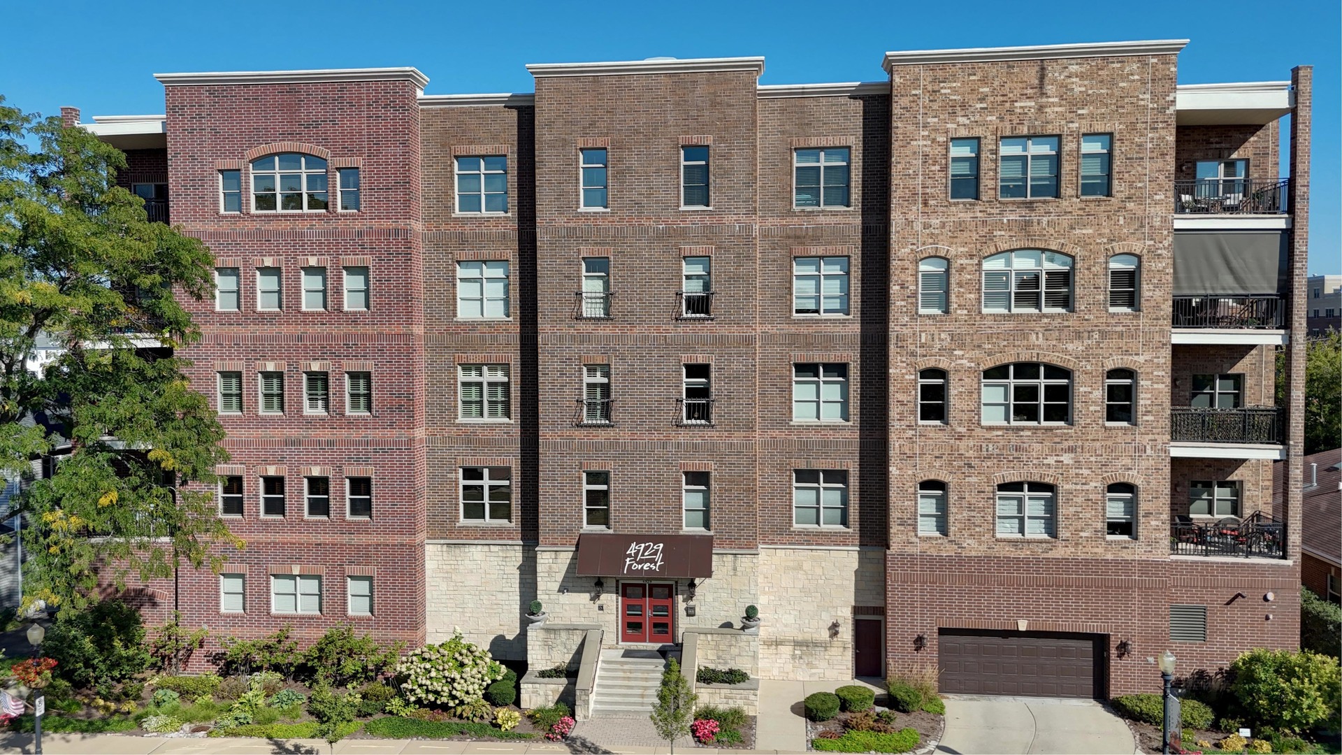 4929 Forest Avenue #4F, Downers Grove, IL 60515