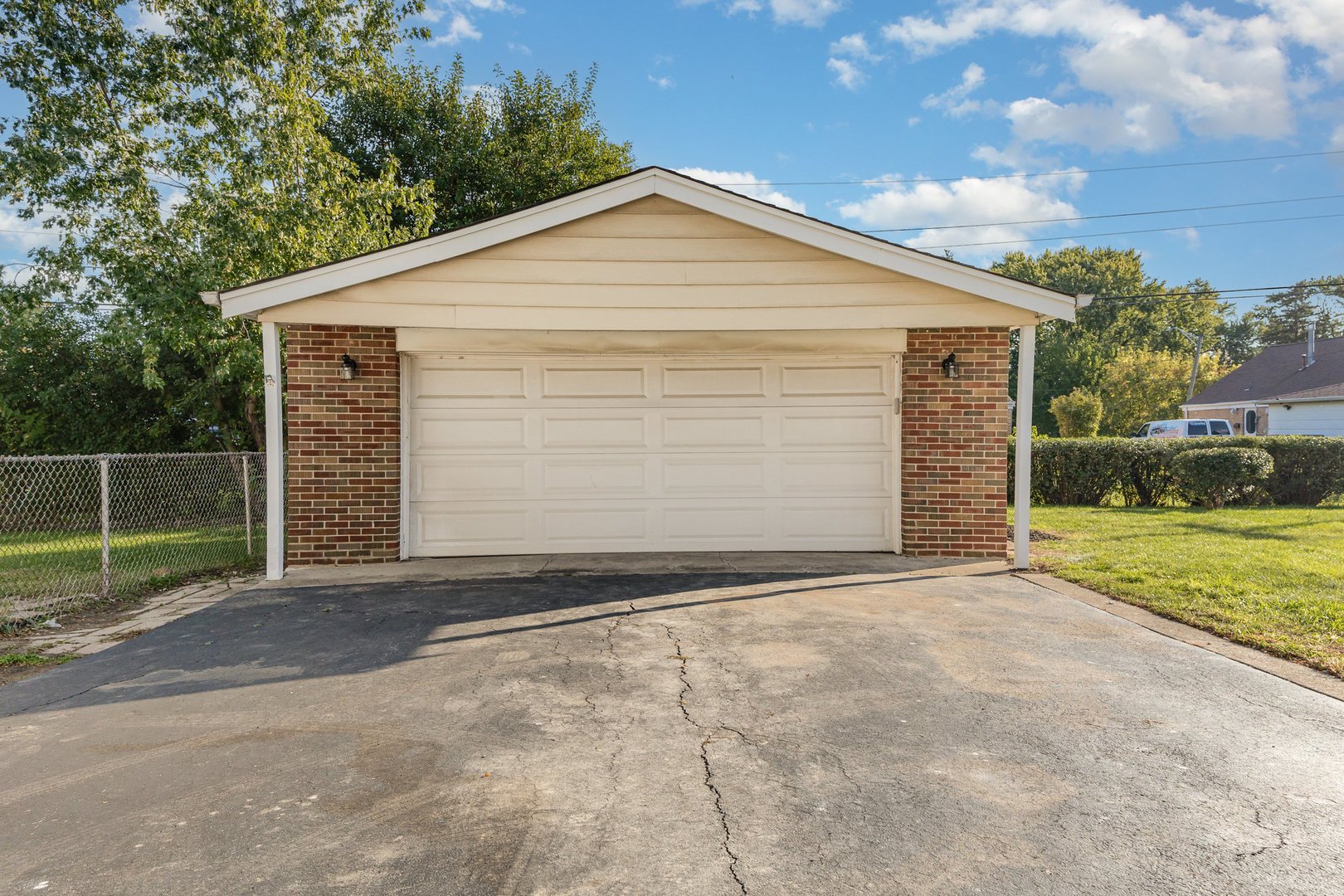 9627 Castello Avenue, Melrose Park, IL 60164