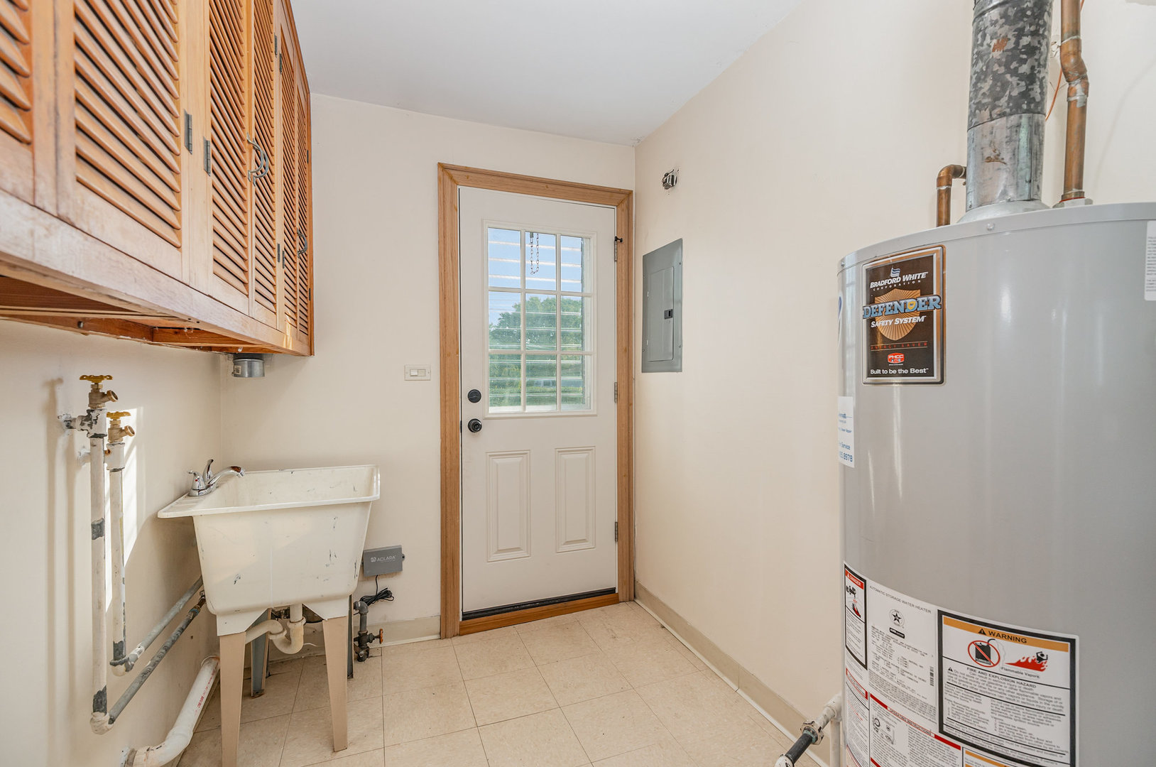 9627 Castello Avenue, Melrose Park, IL 60164