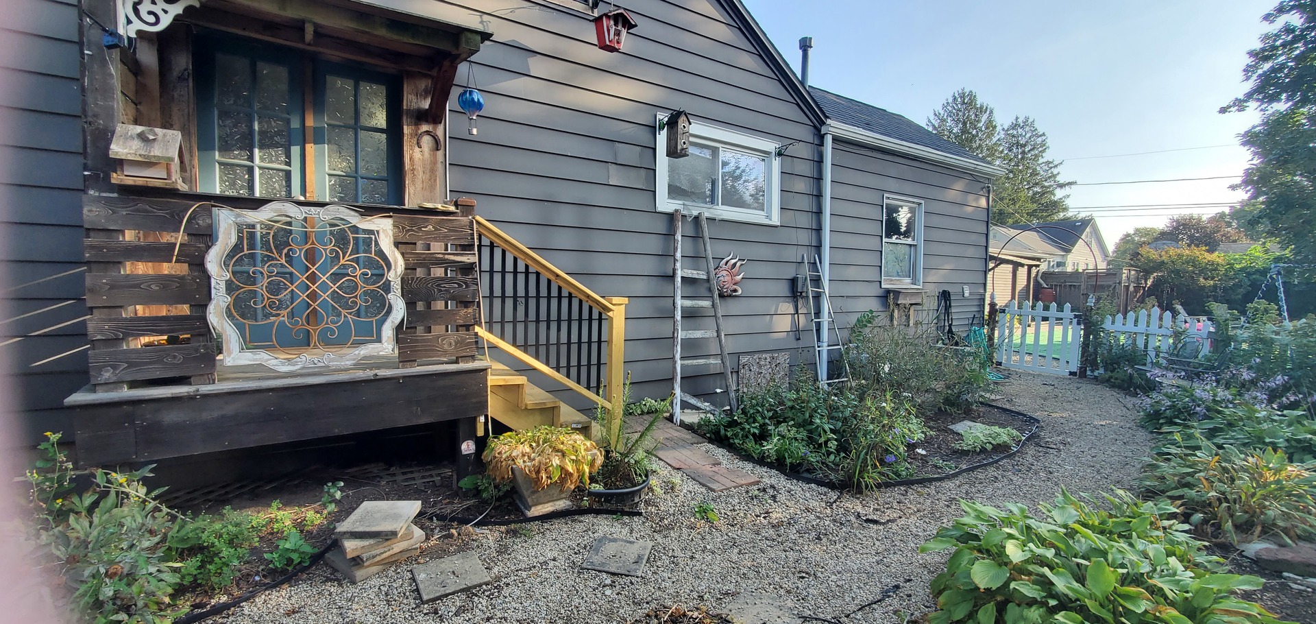 445 S ELLIS Street, Bensenville, IL 60106