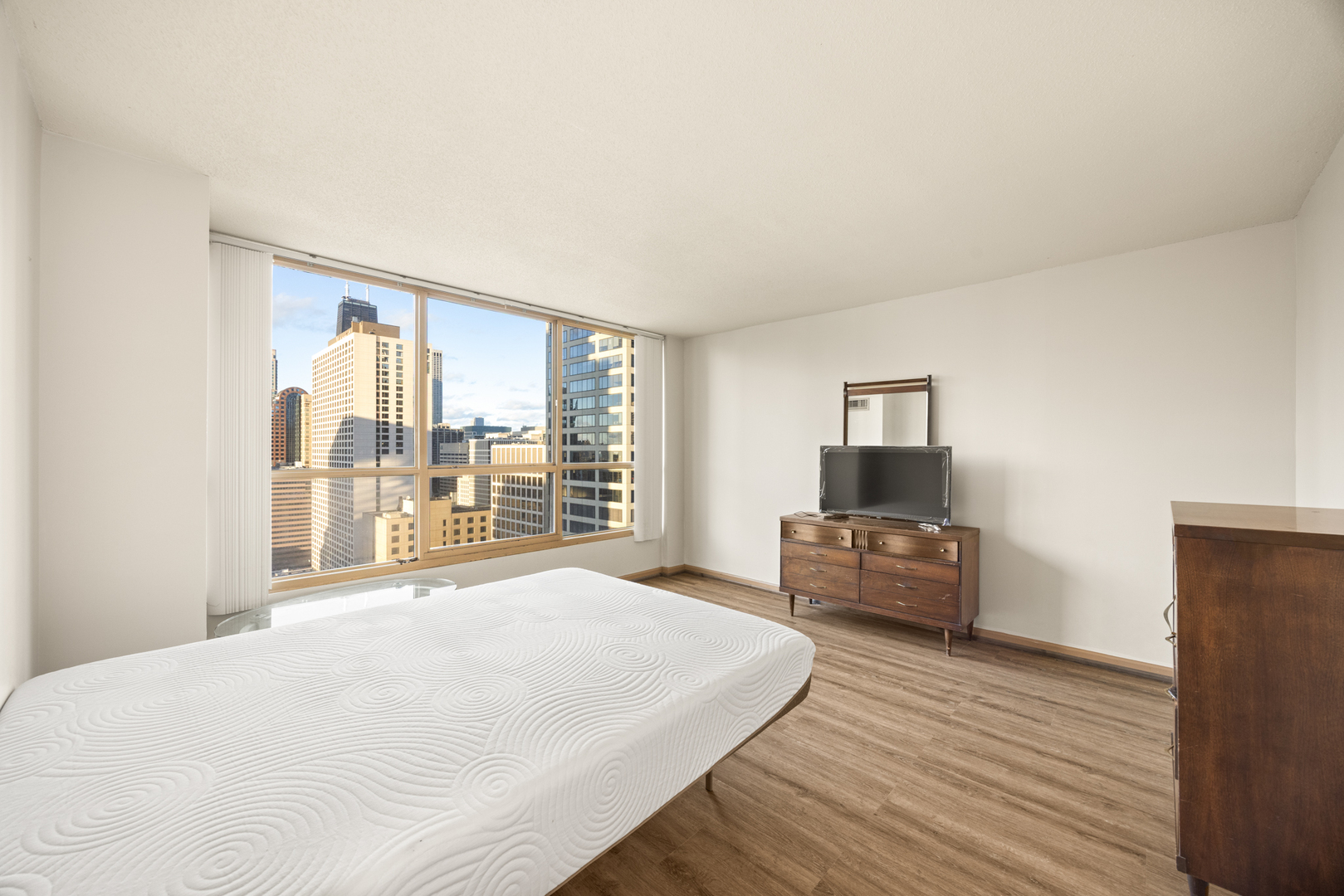 405 N Wabash Avenue #2801, Chicago, IL 60611