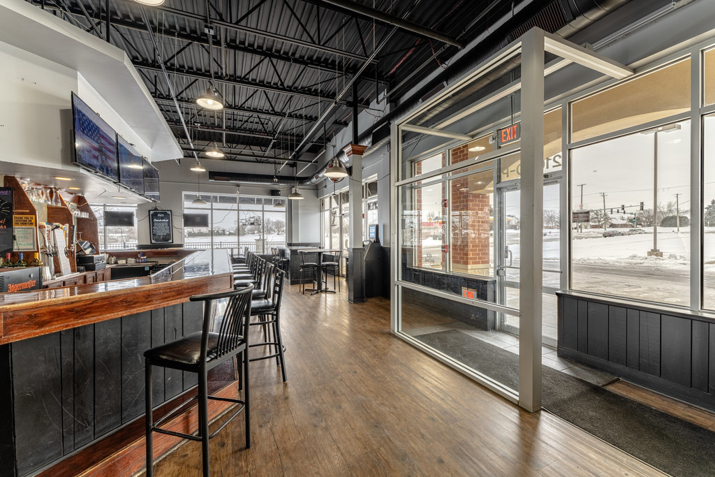 21000 S Frankfort Square Road, Frankfort, IL 60423