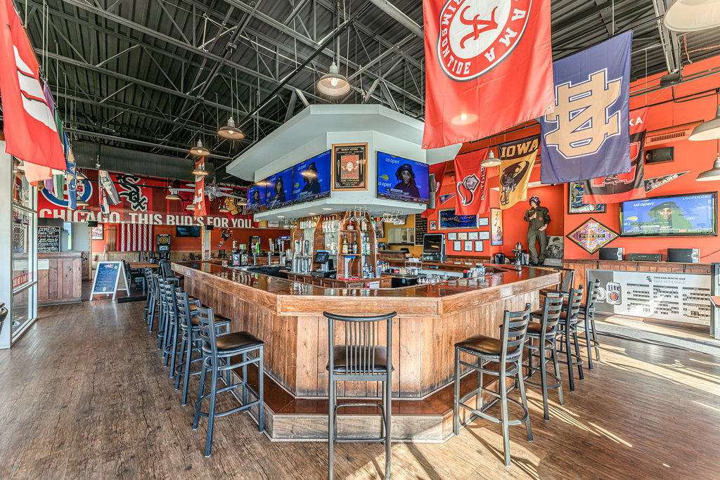 21000 S Frankfort Square Road, Frankfort, IL 60423