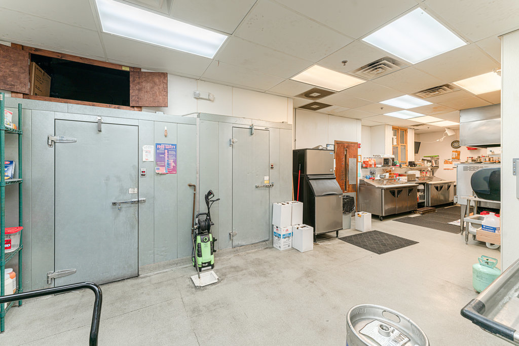 21000 S Frankfort Square Road, Frankfort, IL 60423