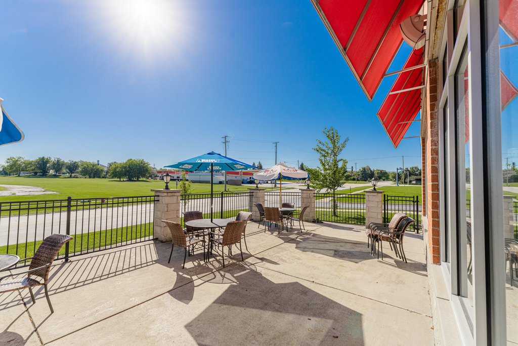 21000 S Frankfort Square Road, Frankfort, IL 60423