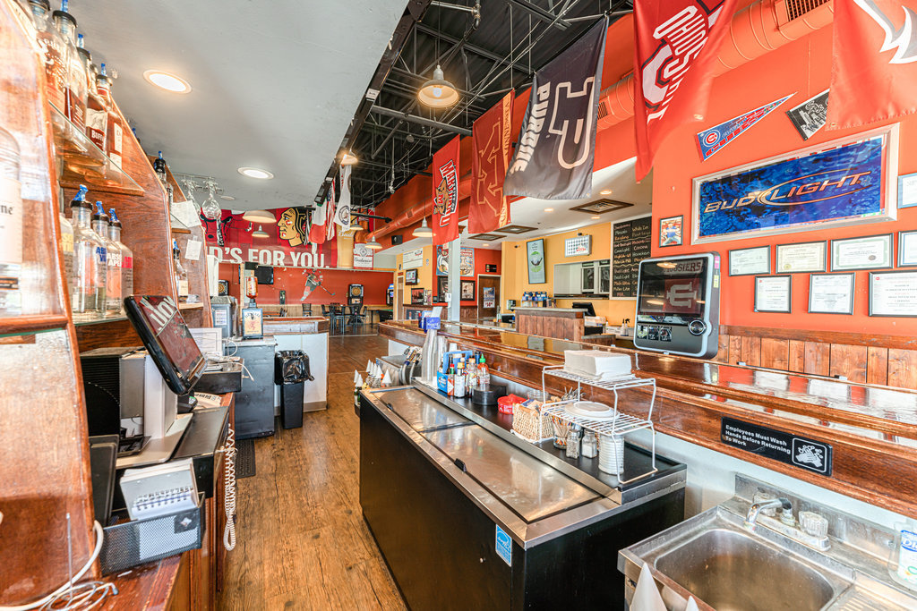 21000 S Frankfort Square Road, Frankfort, IL 60423