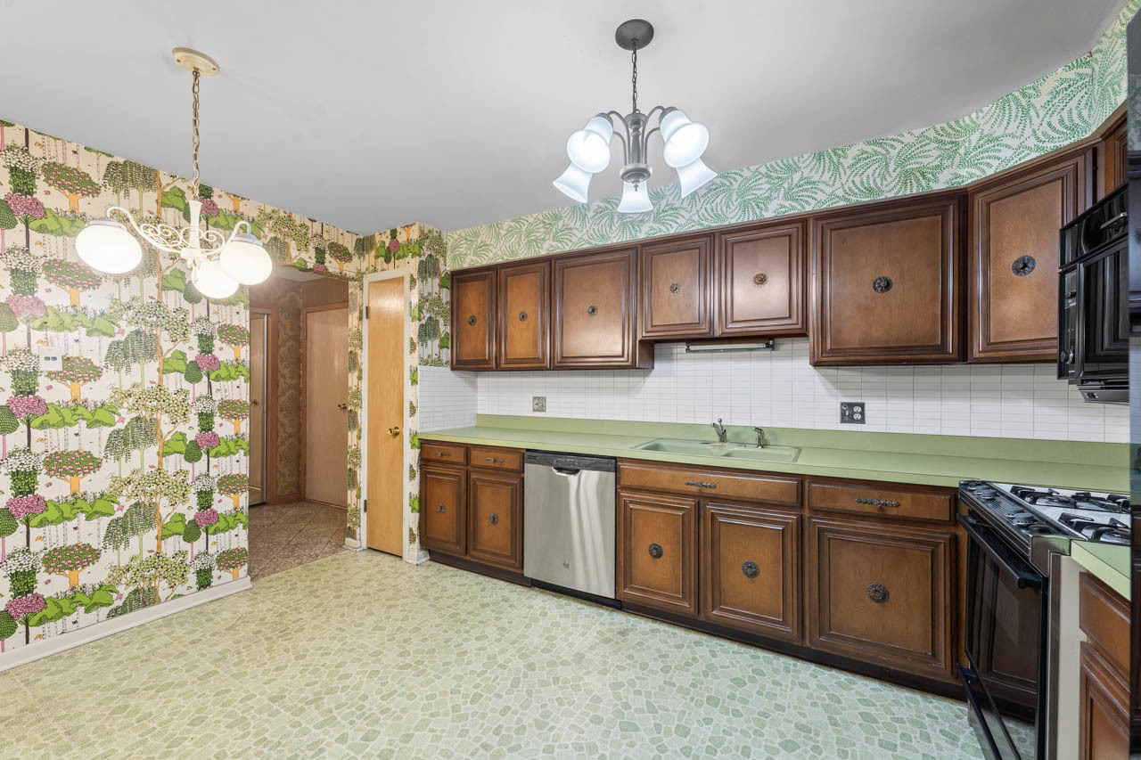 1535 Forest Avenue #305, River Forest, IL 60305