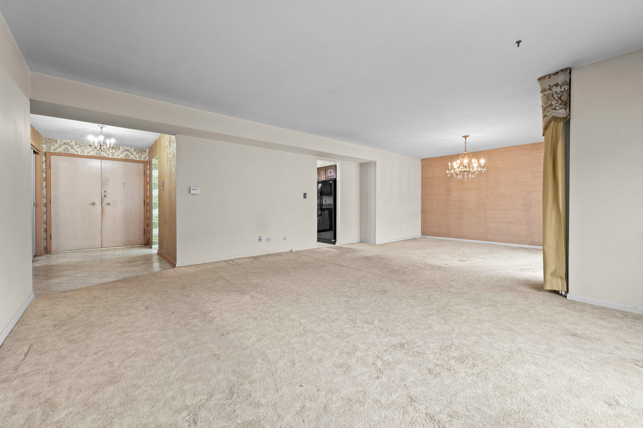 1535 Forest Avenue #305, River Forest, IL 60305