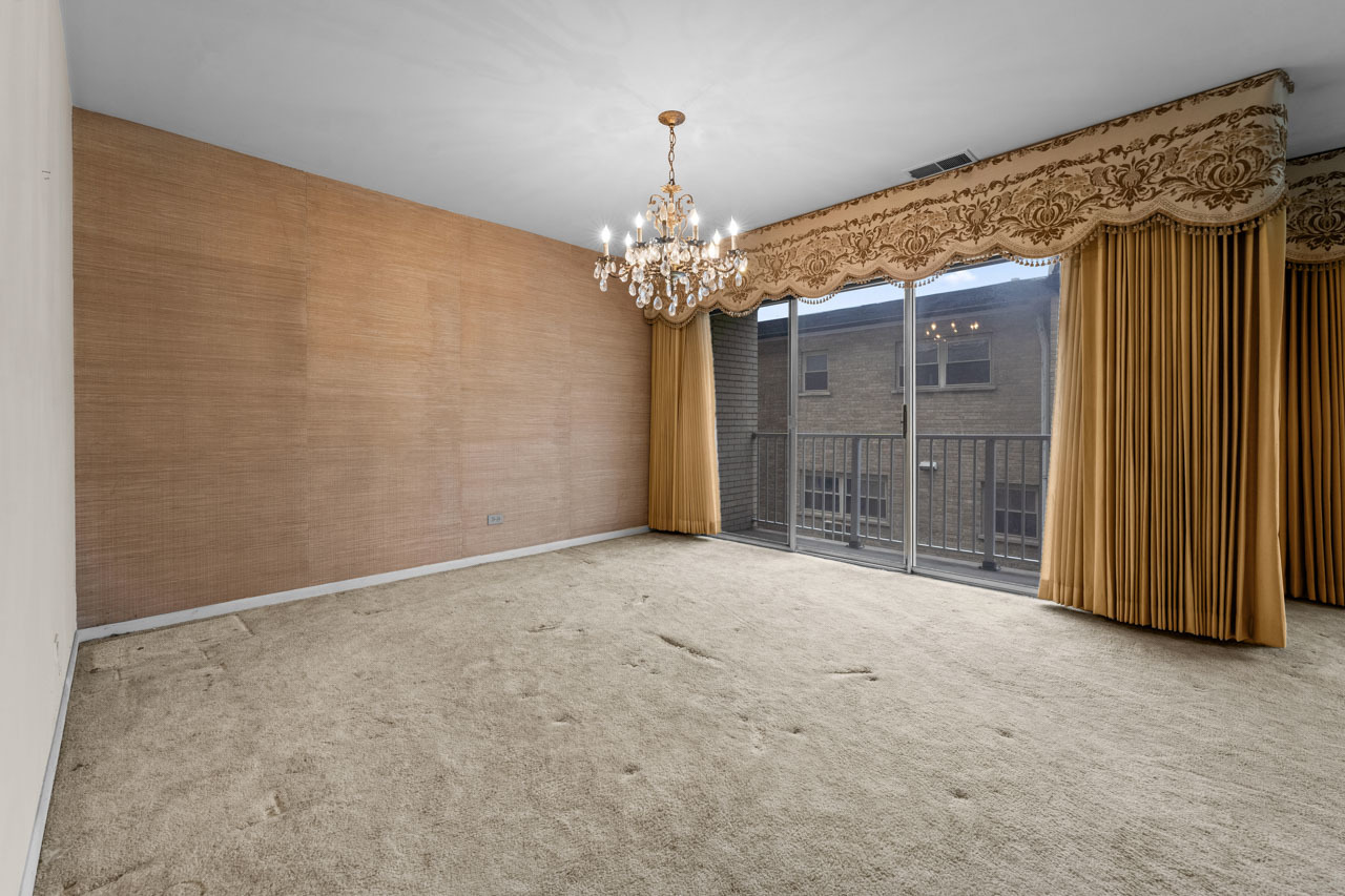 1535 Forest Avenue #305, River Forest, IL 60305