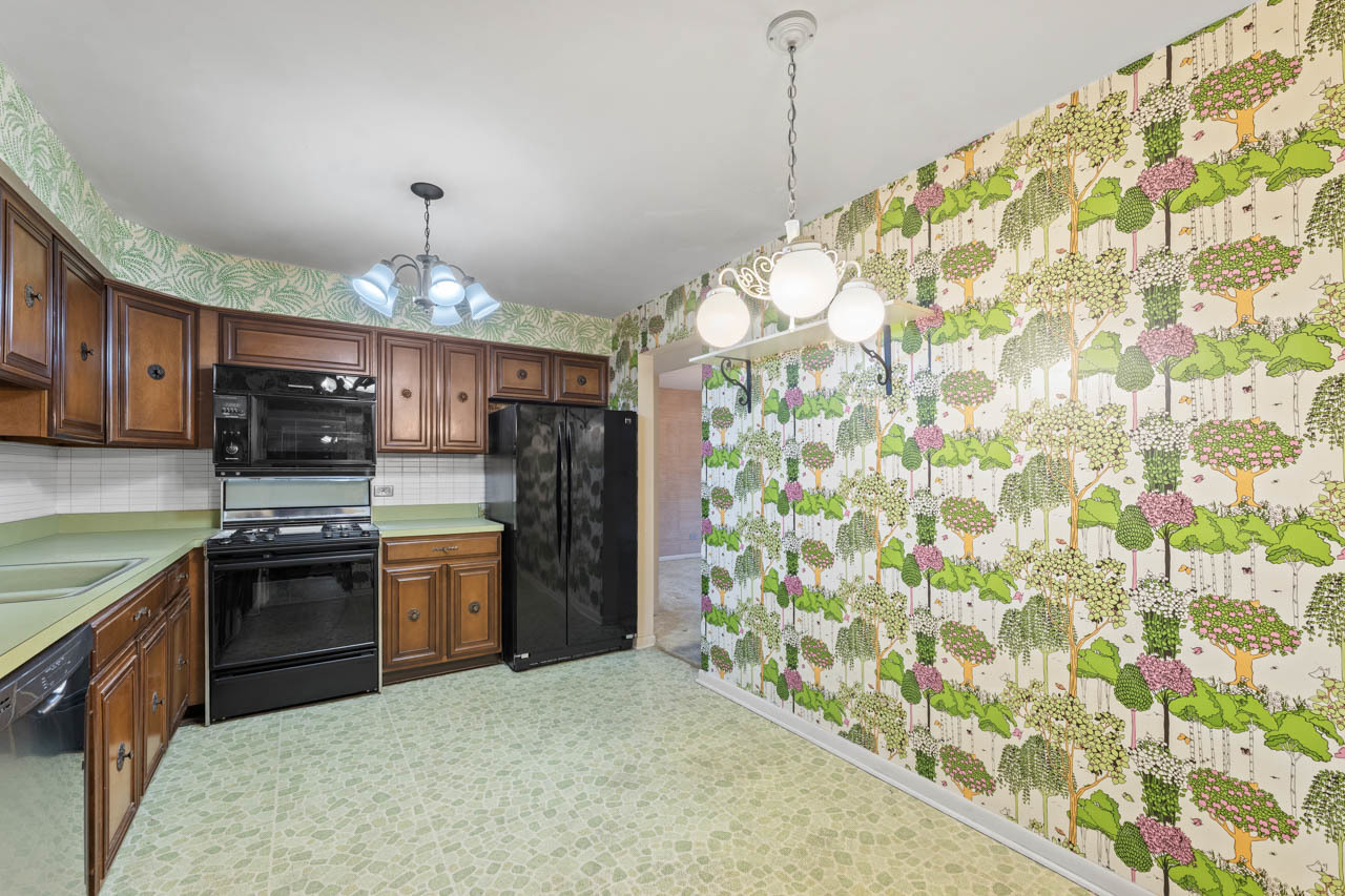 1535 Forest Avenue #305, River Forest, IL 60305