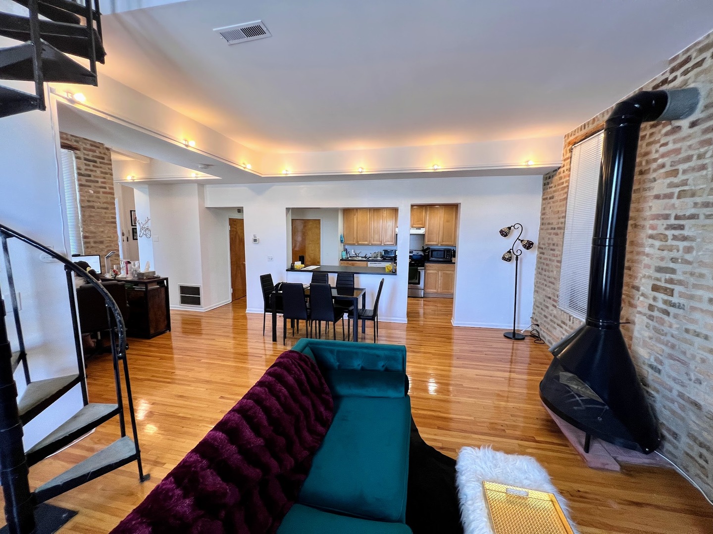 2129 N Southport Avenue #3C, Chicago, IL 60614