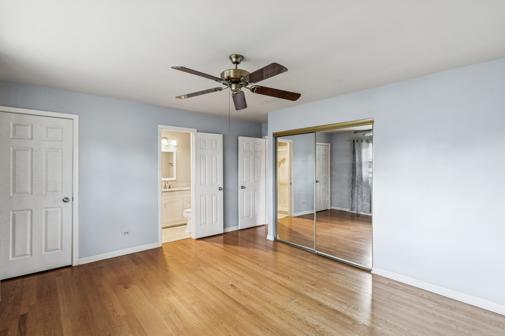 133 Coral Lane, Wheeling, IL 60090