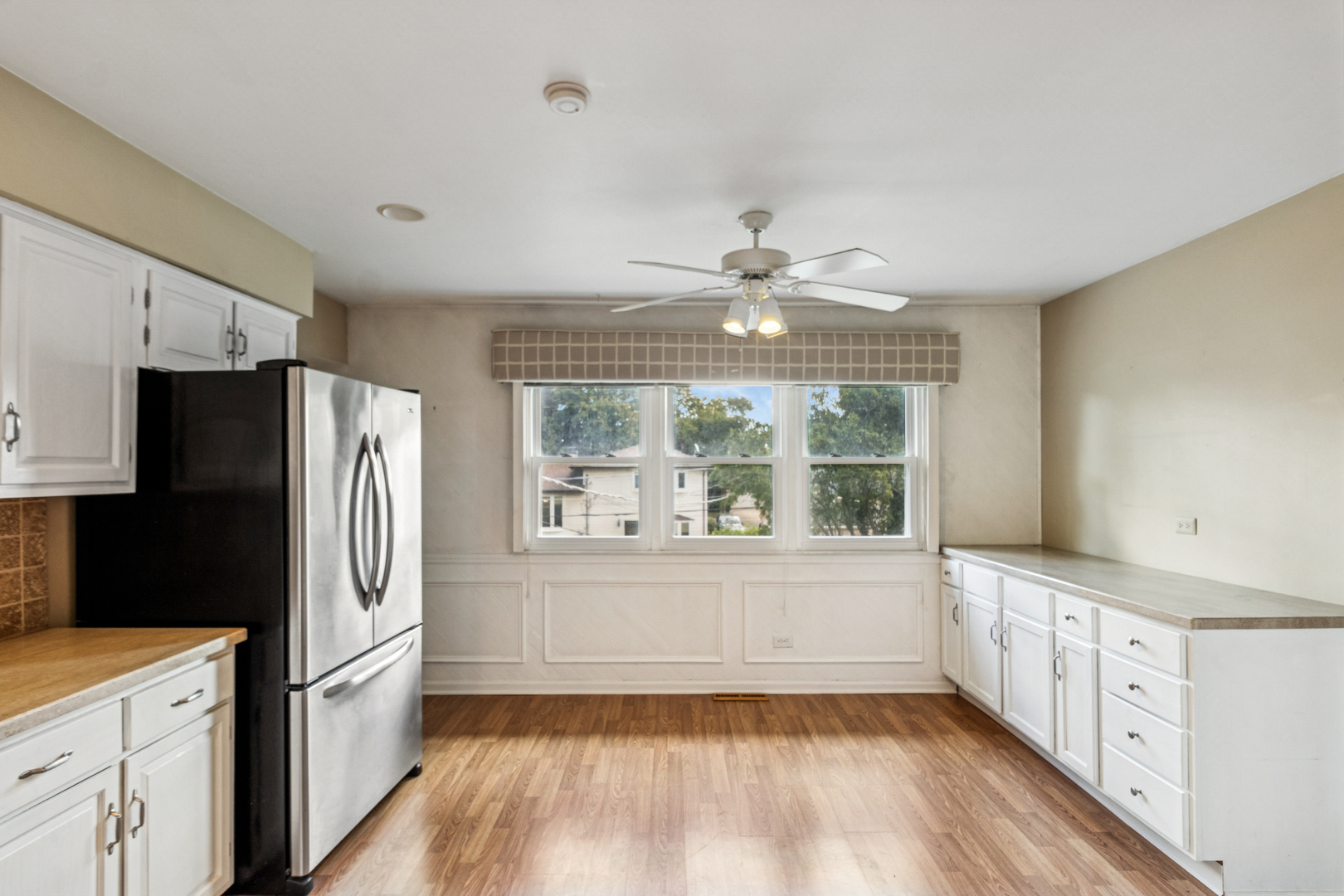 133 Coral Lane, Wheeling, IL 60090