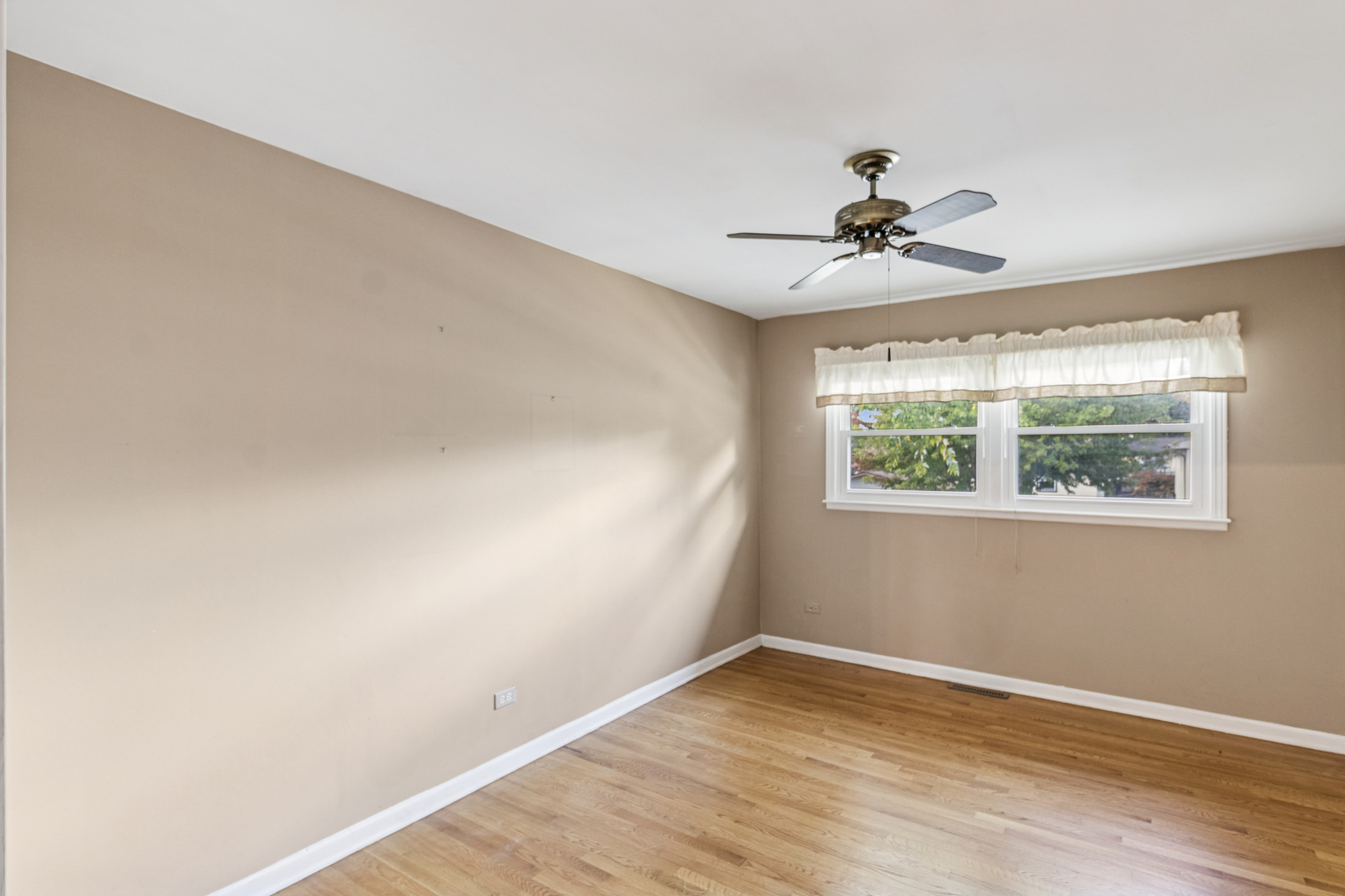 133 Coral Lane, Wheeling, IL 60090