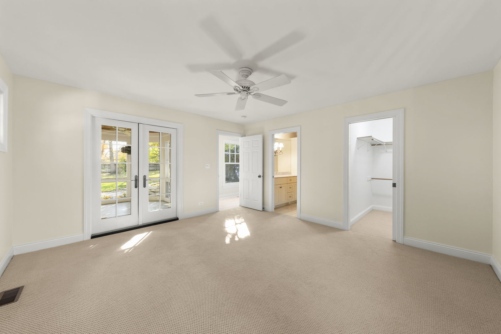 Glen Ellyn, IL 60137