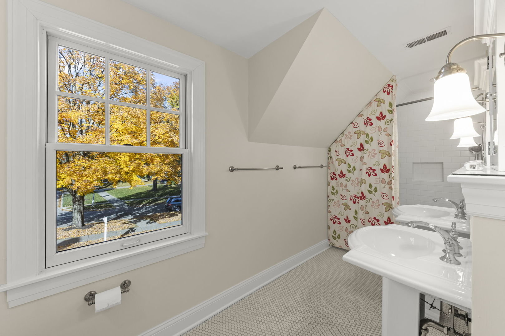 Glen Ellyn, IL 60137