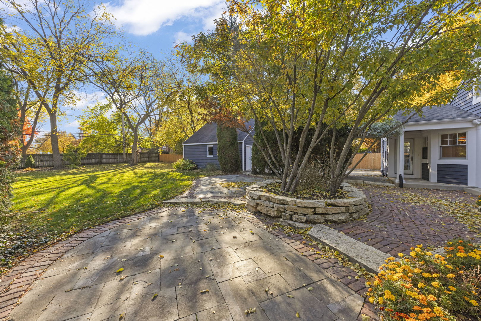 Glen Ellyn, IL 60137