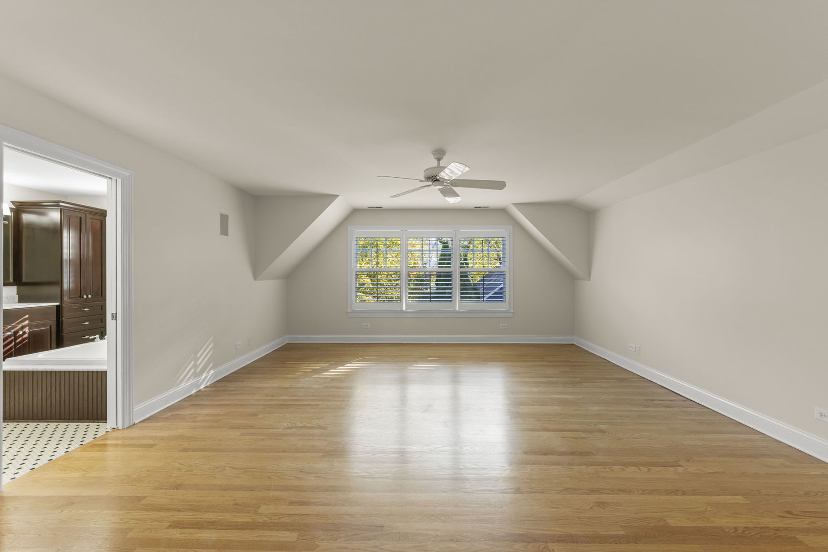 Glen Ellyn, IL 60137