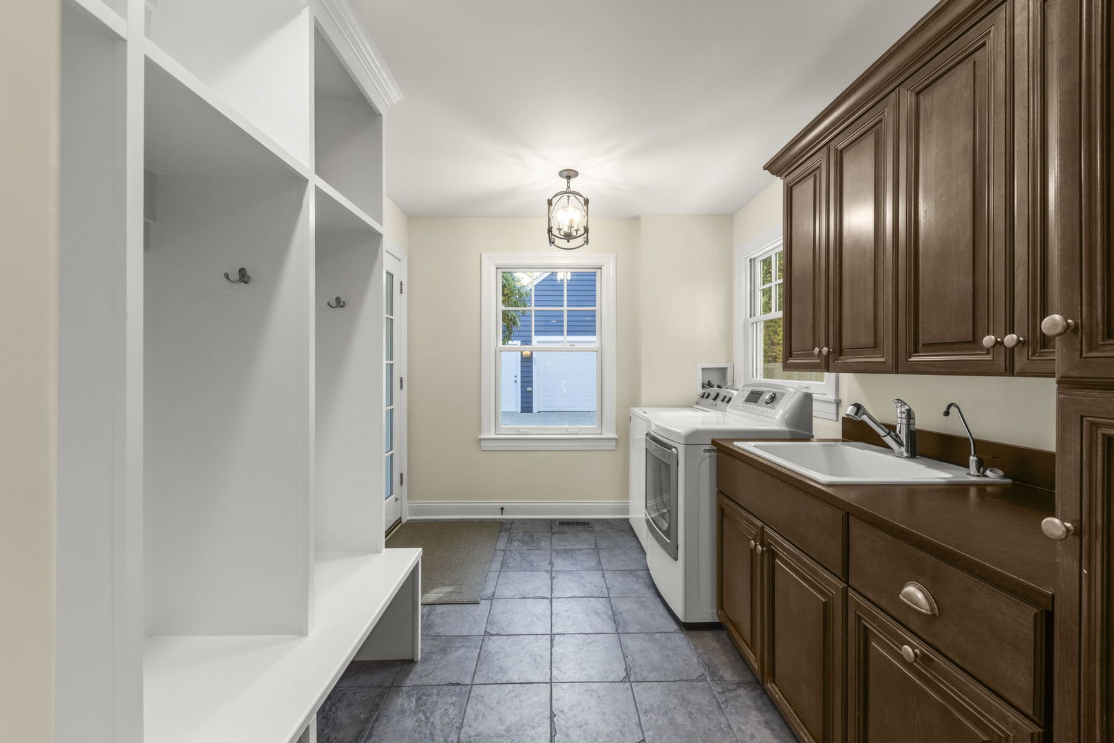 Glen Ellyn, IL 60137