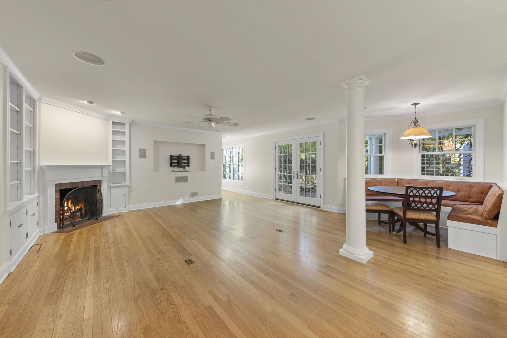 Glen Ellyn, IL 60137