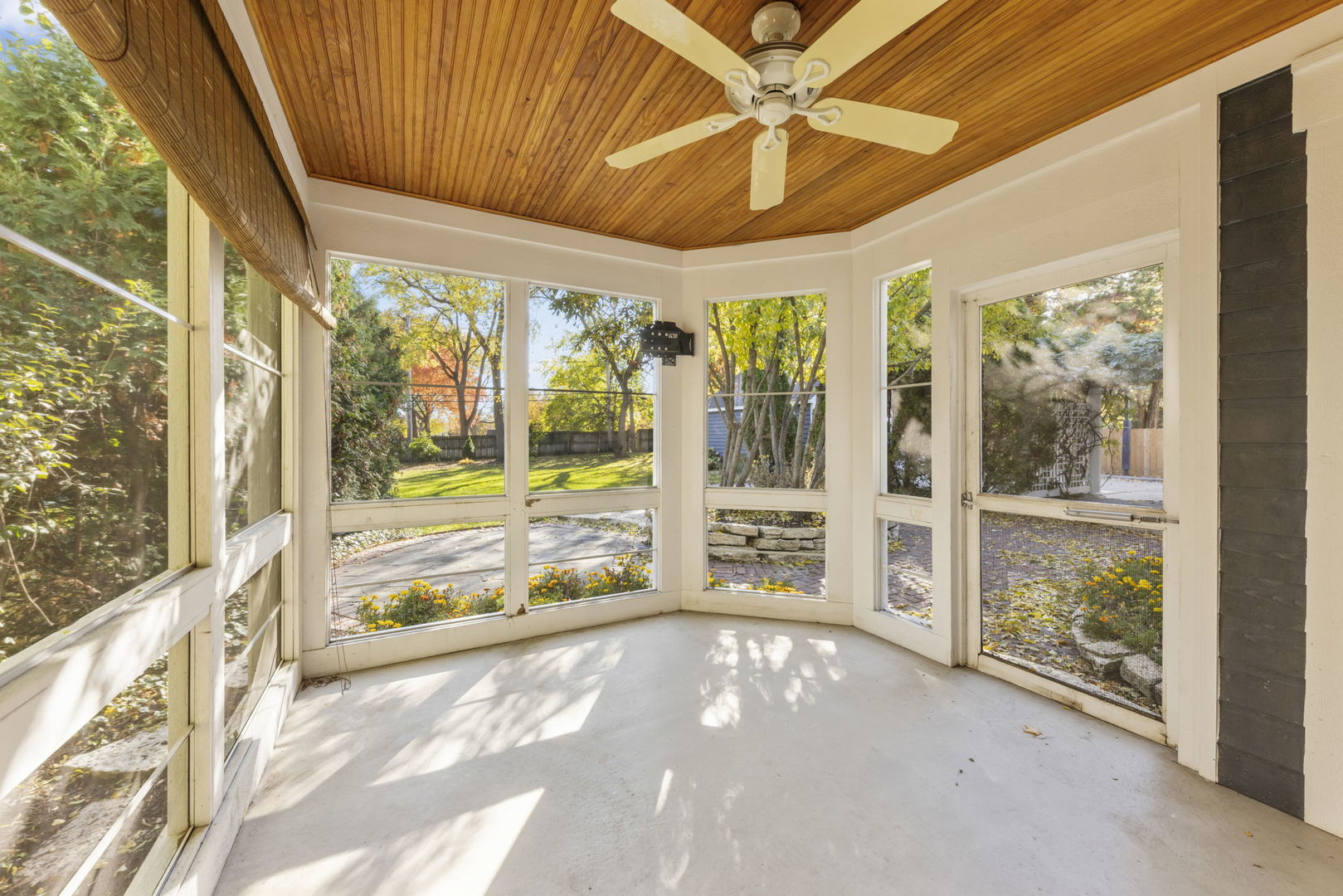 Glen Ellyn, IL 60137