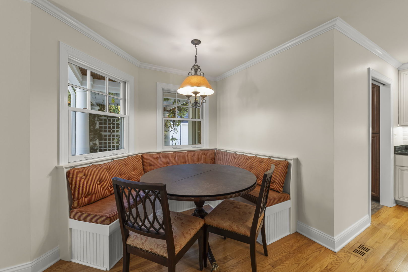 Glen Ellyn, IL 60137