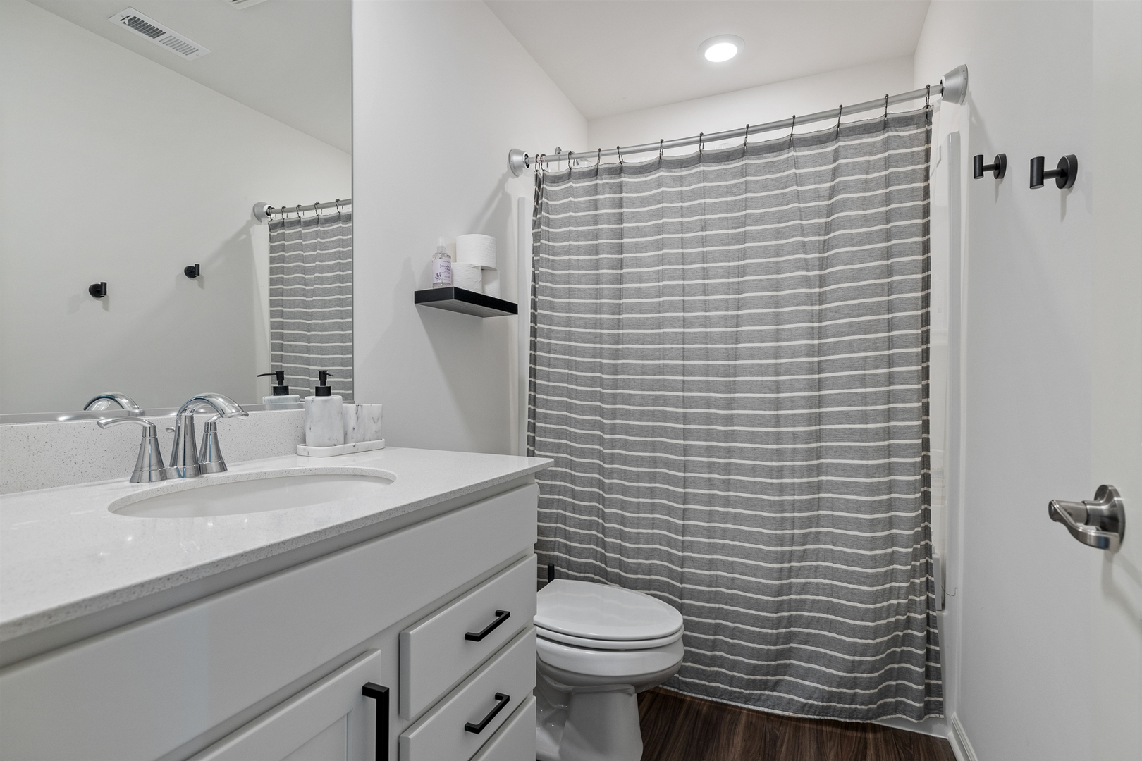 2599 Martini Street #2599, Mundelein, IL 60060