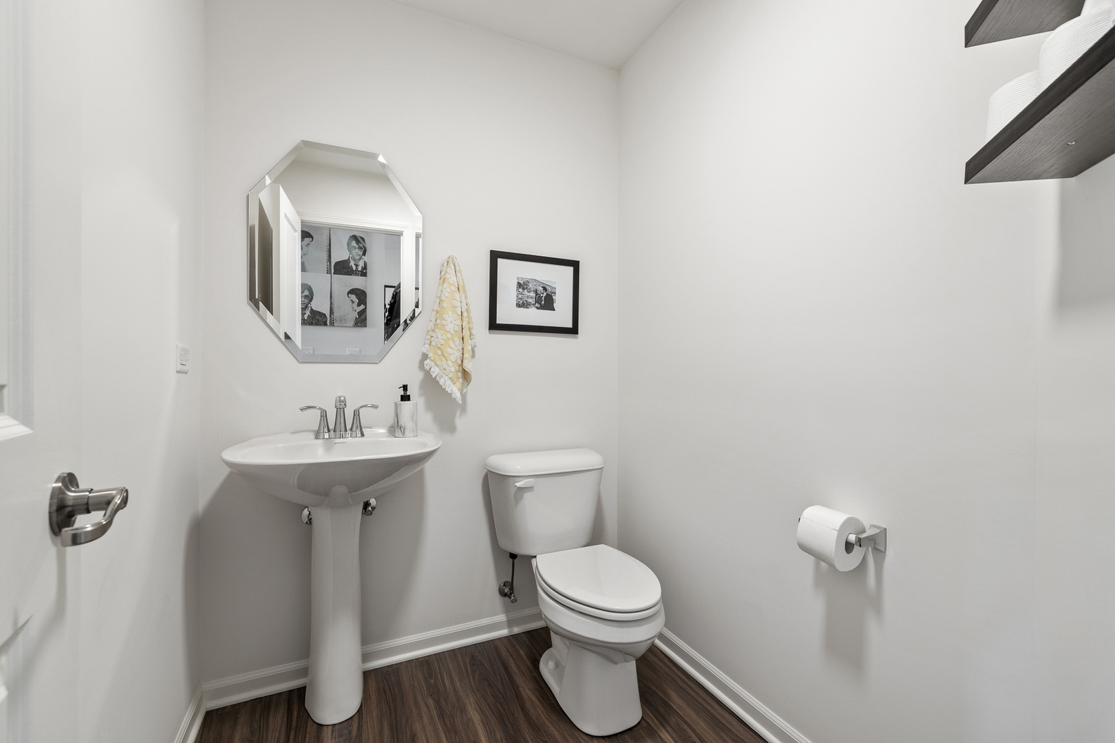 2599 Martini Street #2599, Mundelein, IL 60060