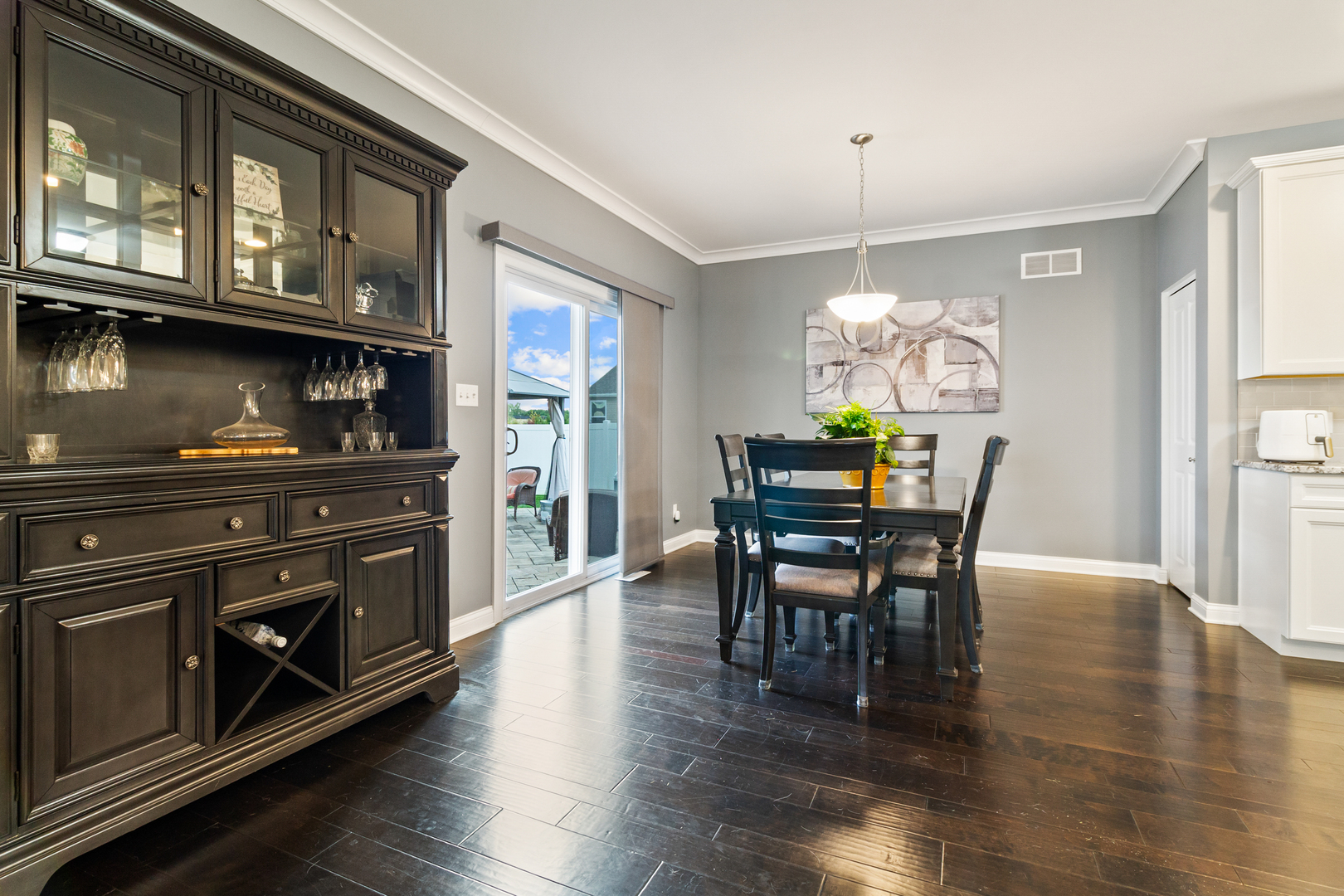 620 Edinburg Drive, Griffith, IN 46319