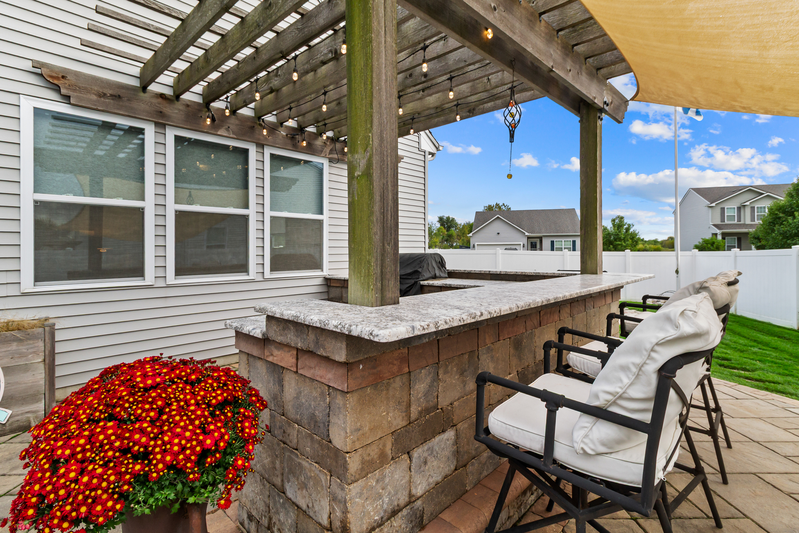620 Edinburg Drive, Griffith, IN 46319