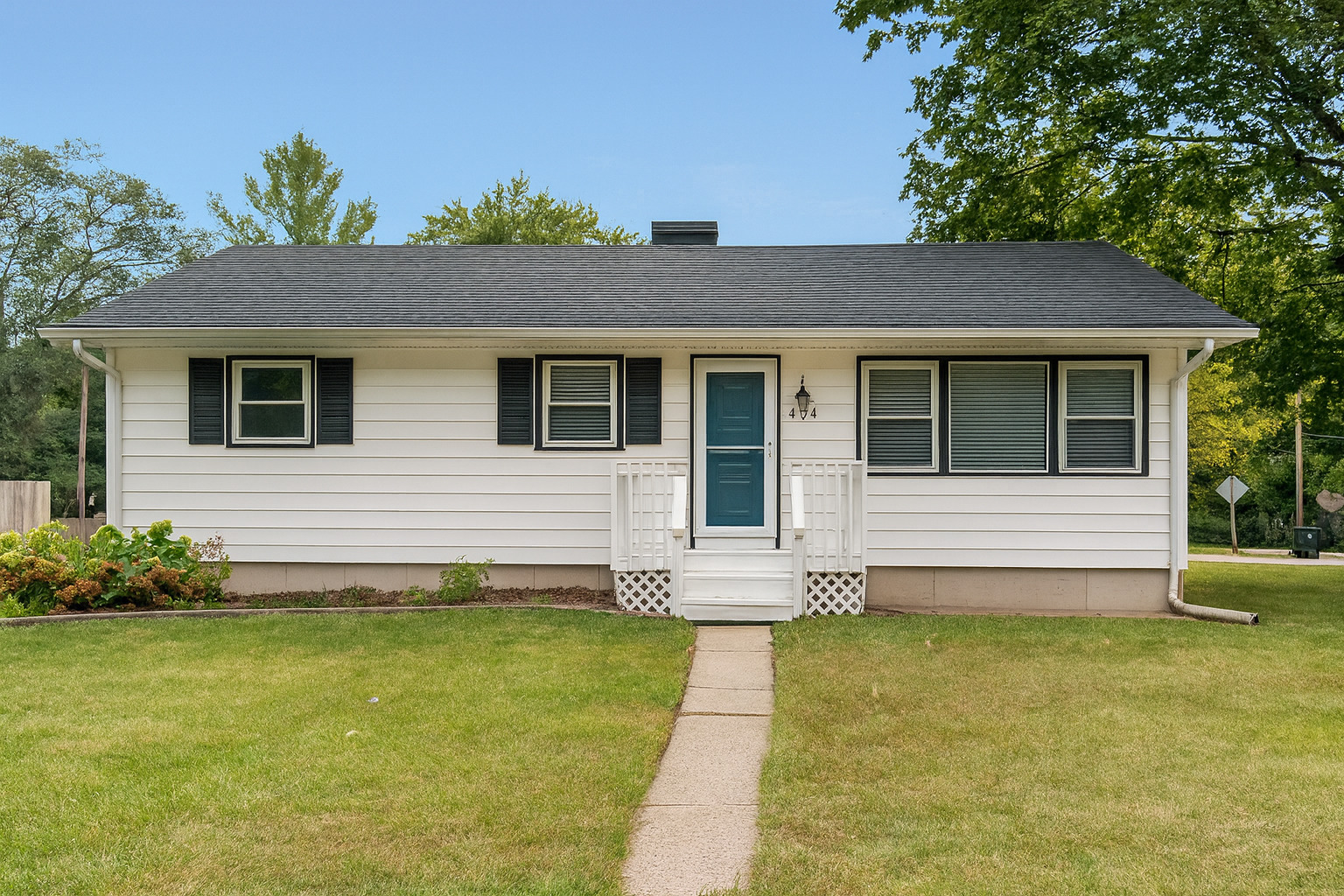 404 Thoria Road, Batavia, IL 60510