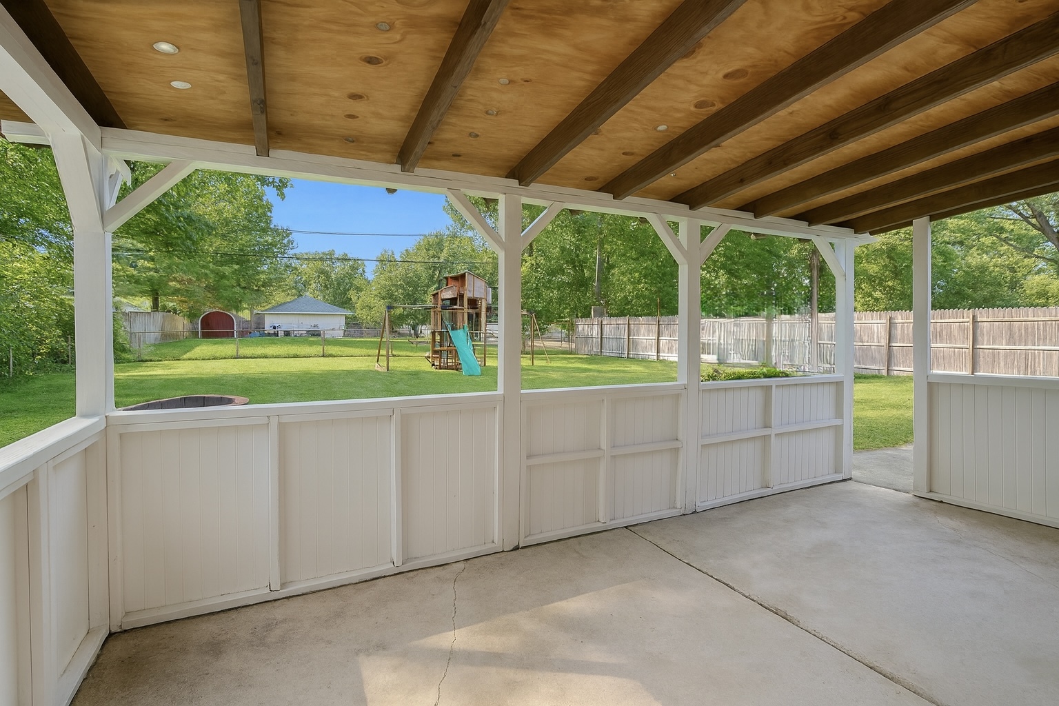 404 Thoria Road, Batavia, IL 60510