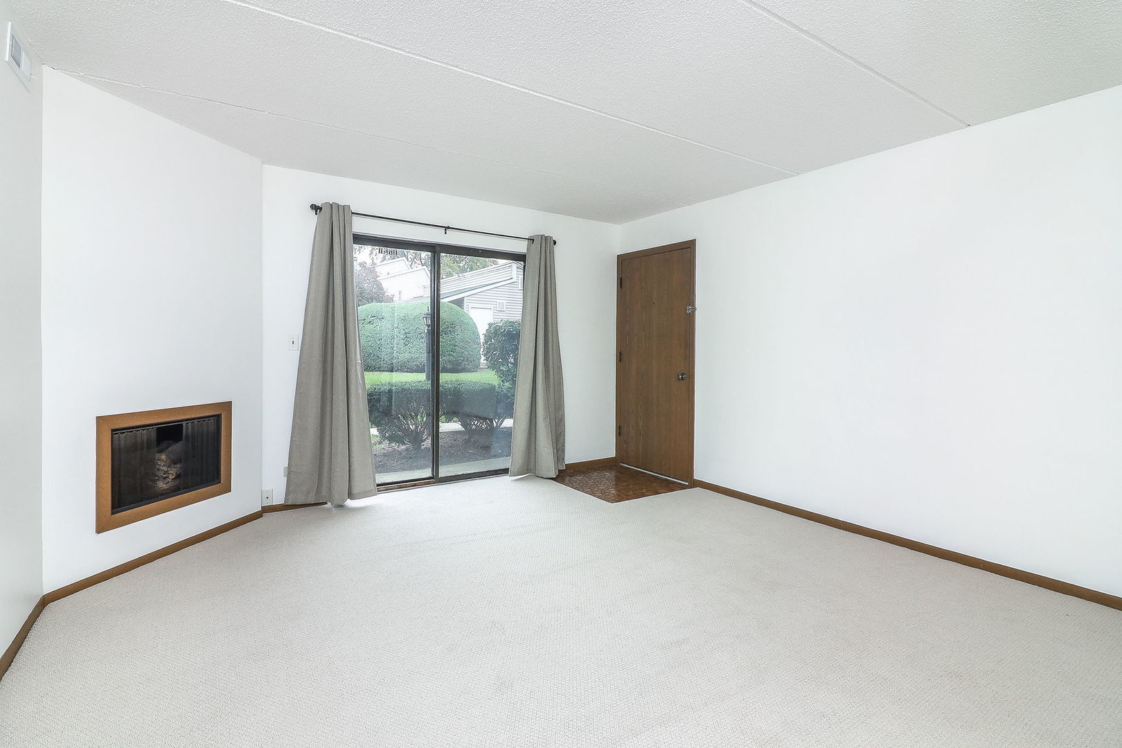 1721 S Washington Street #1721, Naperville, IL 60565