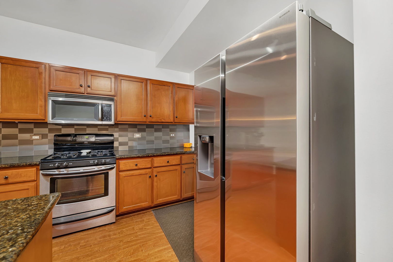 16785 HAZELWOOD Drive, Plainfield, IL 60544