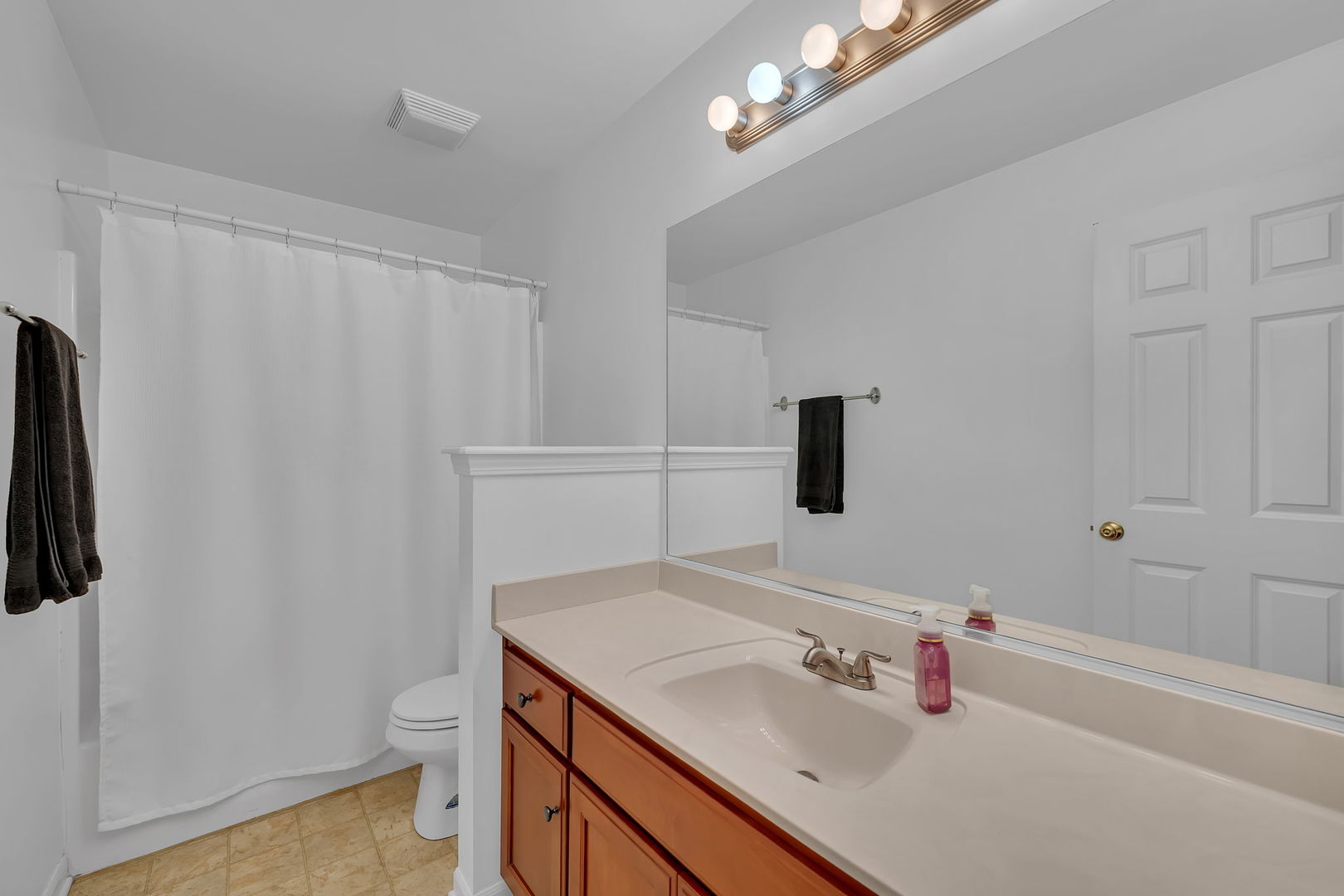 16785 HAZELWOOD Drive, Plainfield, IL 60544