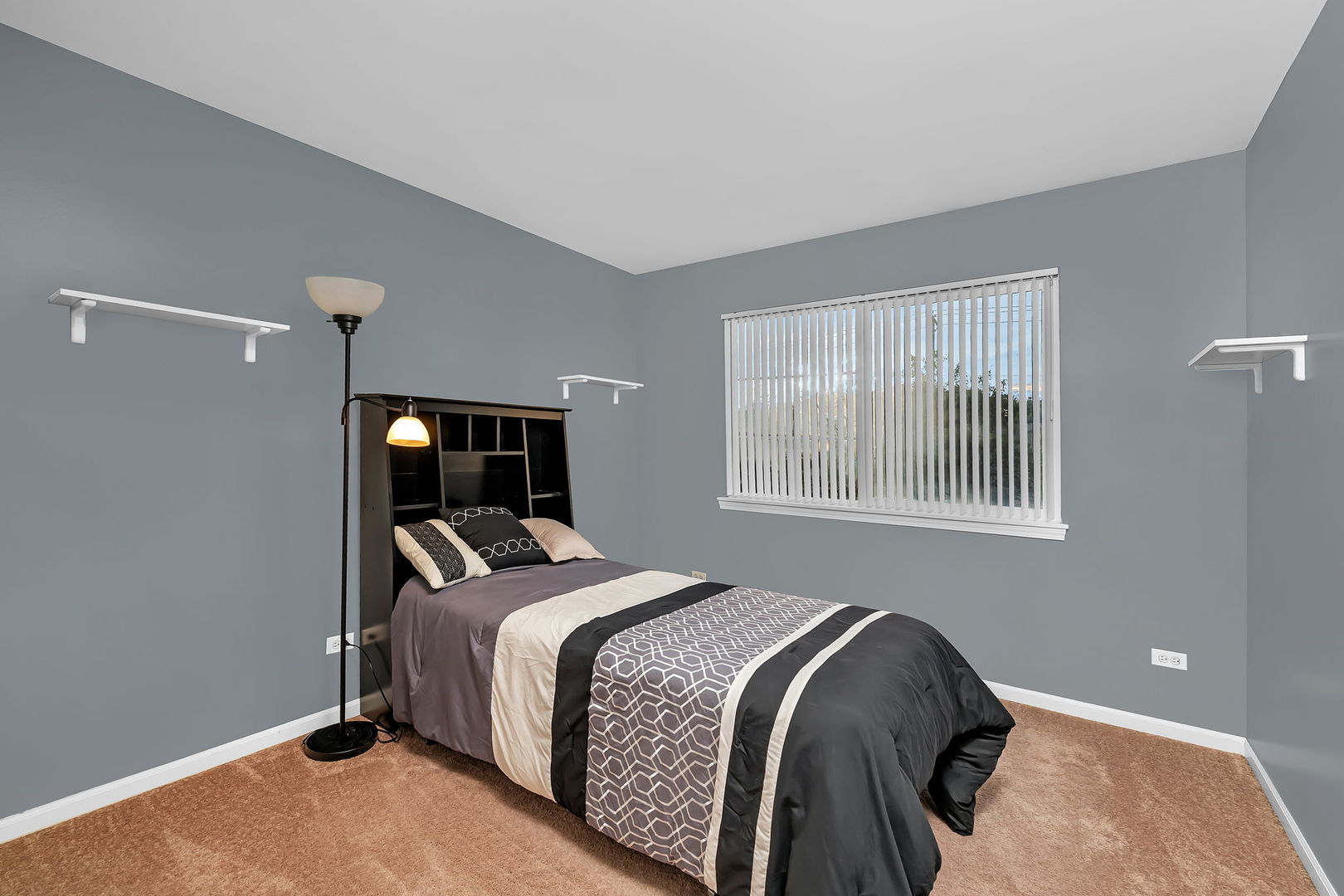 16785 HAZELWOOD Drive, Plainfield, IL 60544