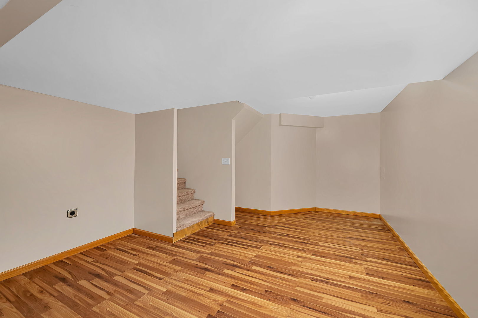 16785 HAZELWOOD Drive, Plainfield, IL 60544