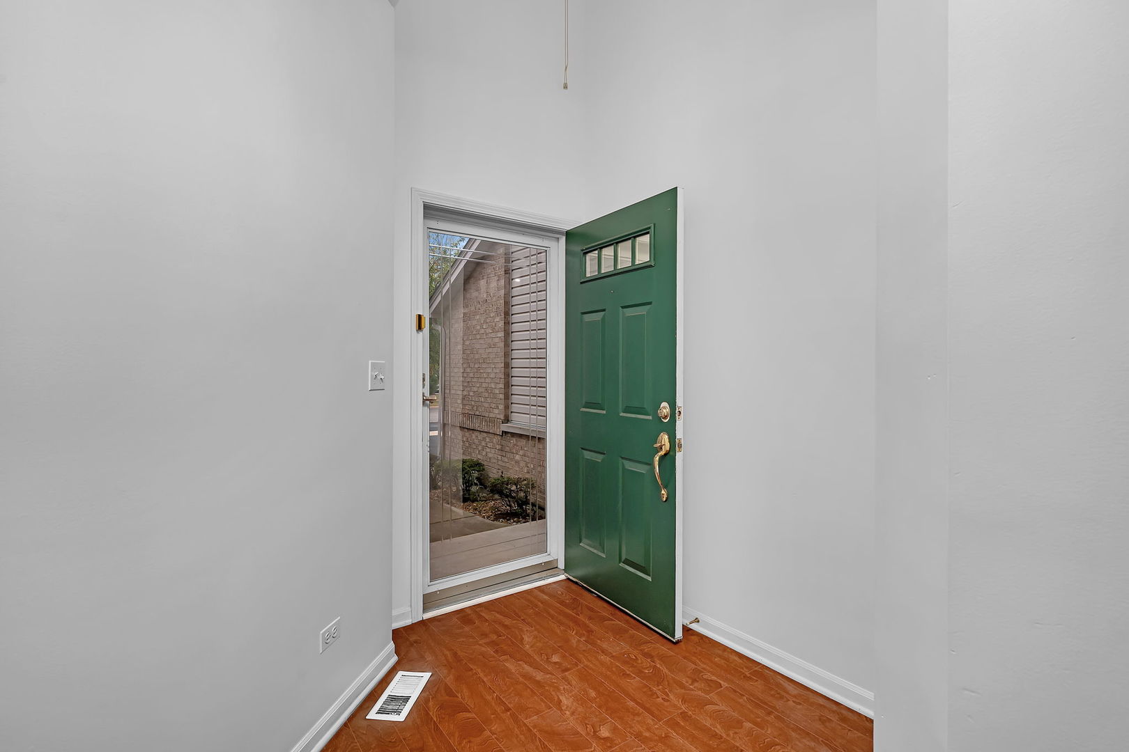 16785 HAZELWOOD Drive, Plainfield, IL 60544