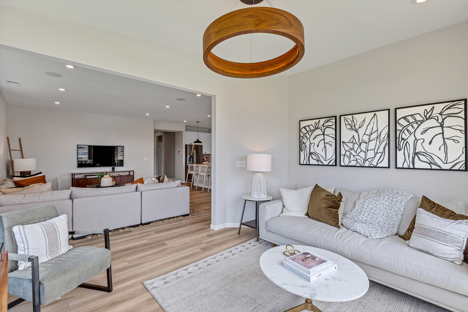 2798 Spring Circle South, Lindenhurst, IL 60046