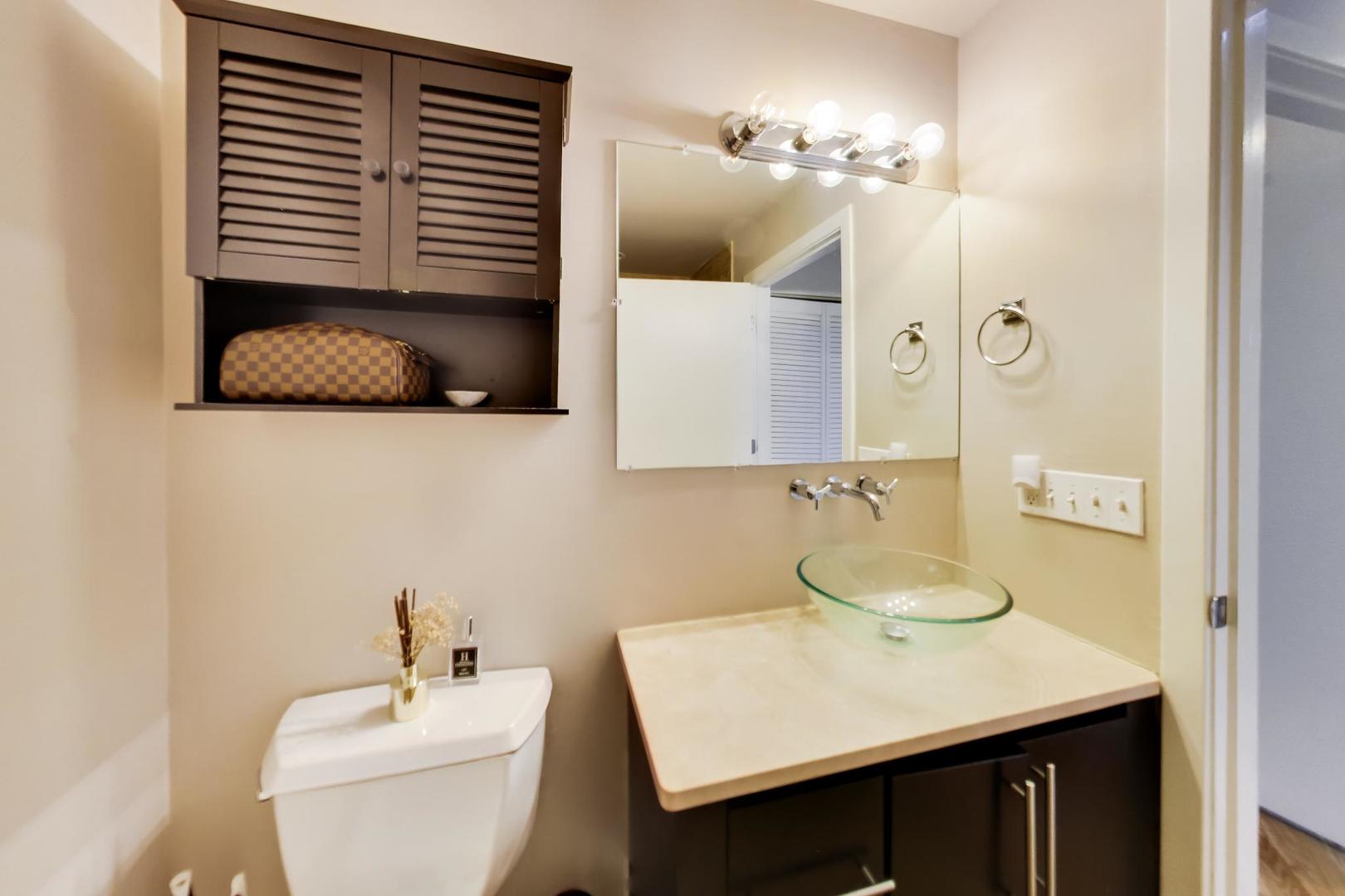 1040 W Adams Street #374, Chicago, IL 60607