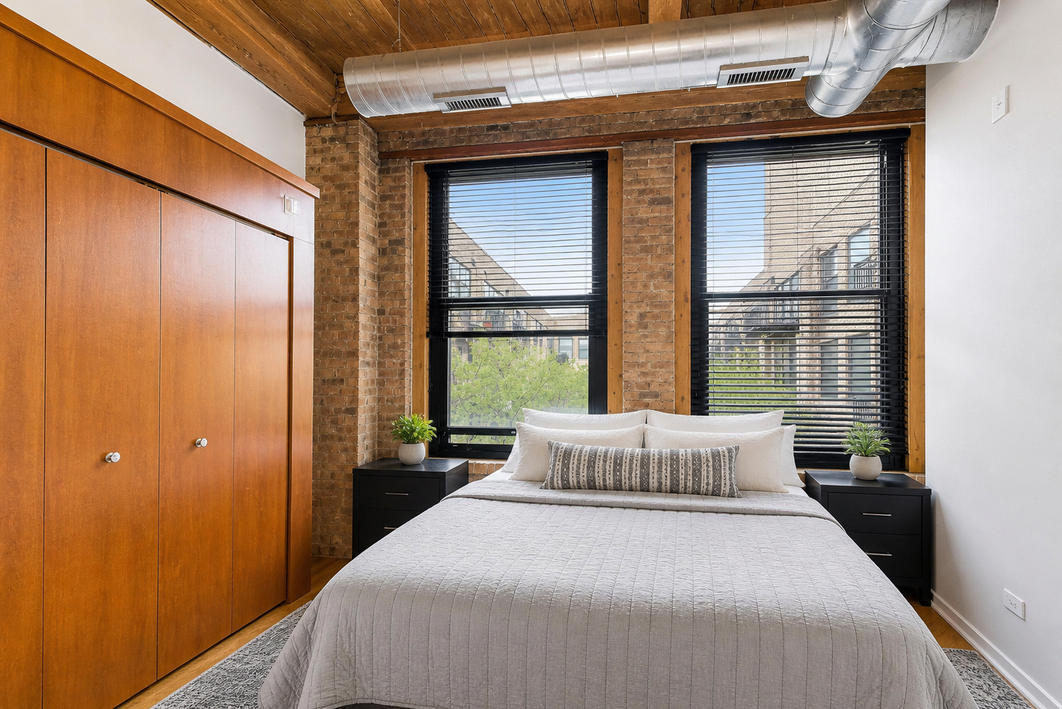 1040 W Adams Street #374, Chicago, IL 60607