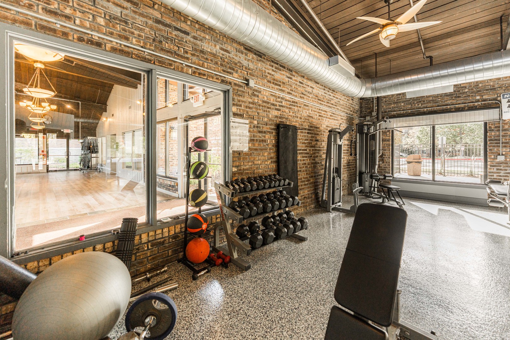 125 Lakeview Avenue #506, Bloomingdale, IL 60108