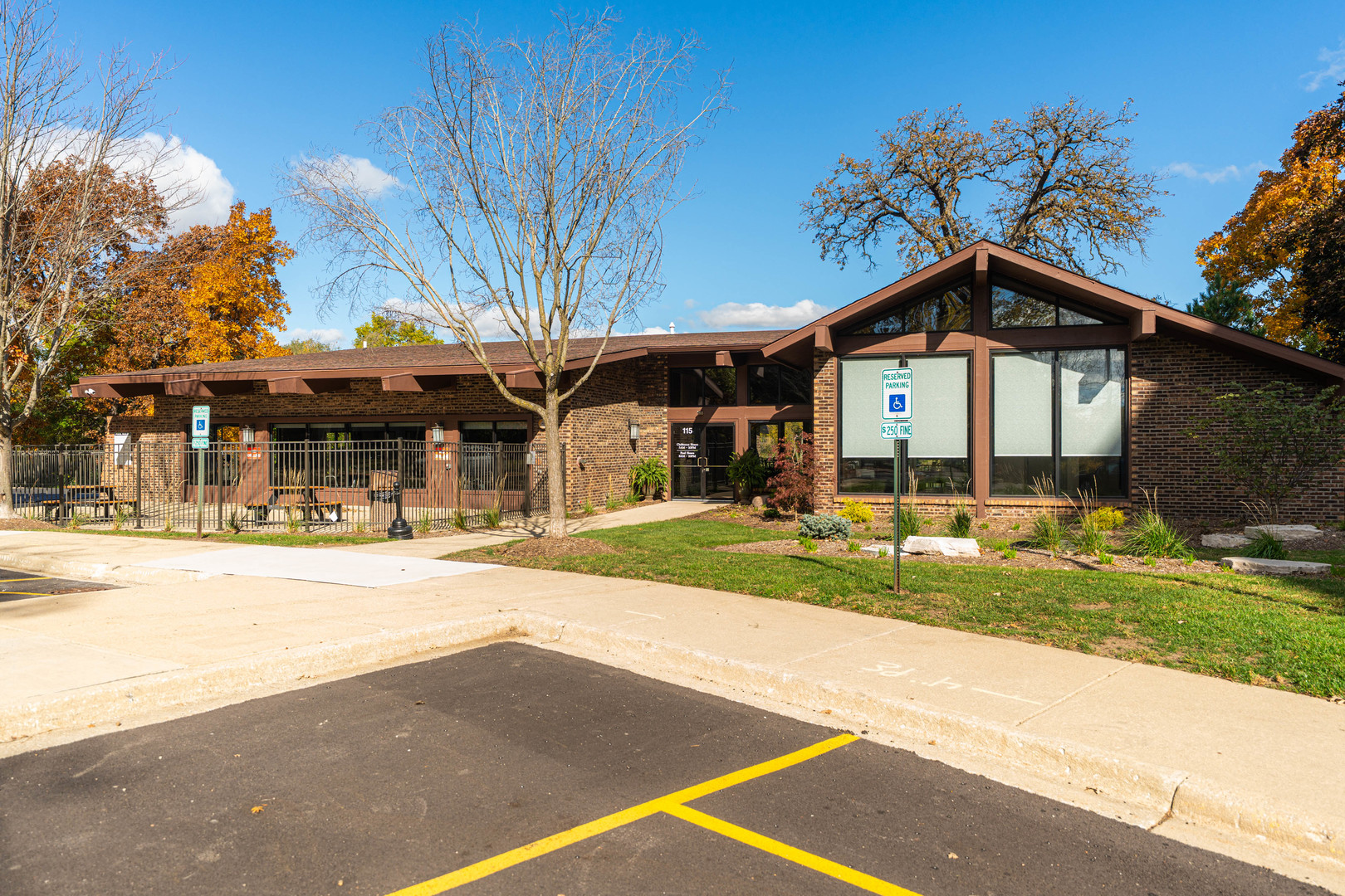 125 Lakeview Avenue #506, Bloomingdale, IL 60108